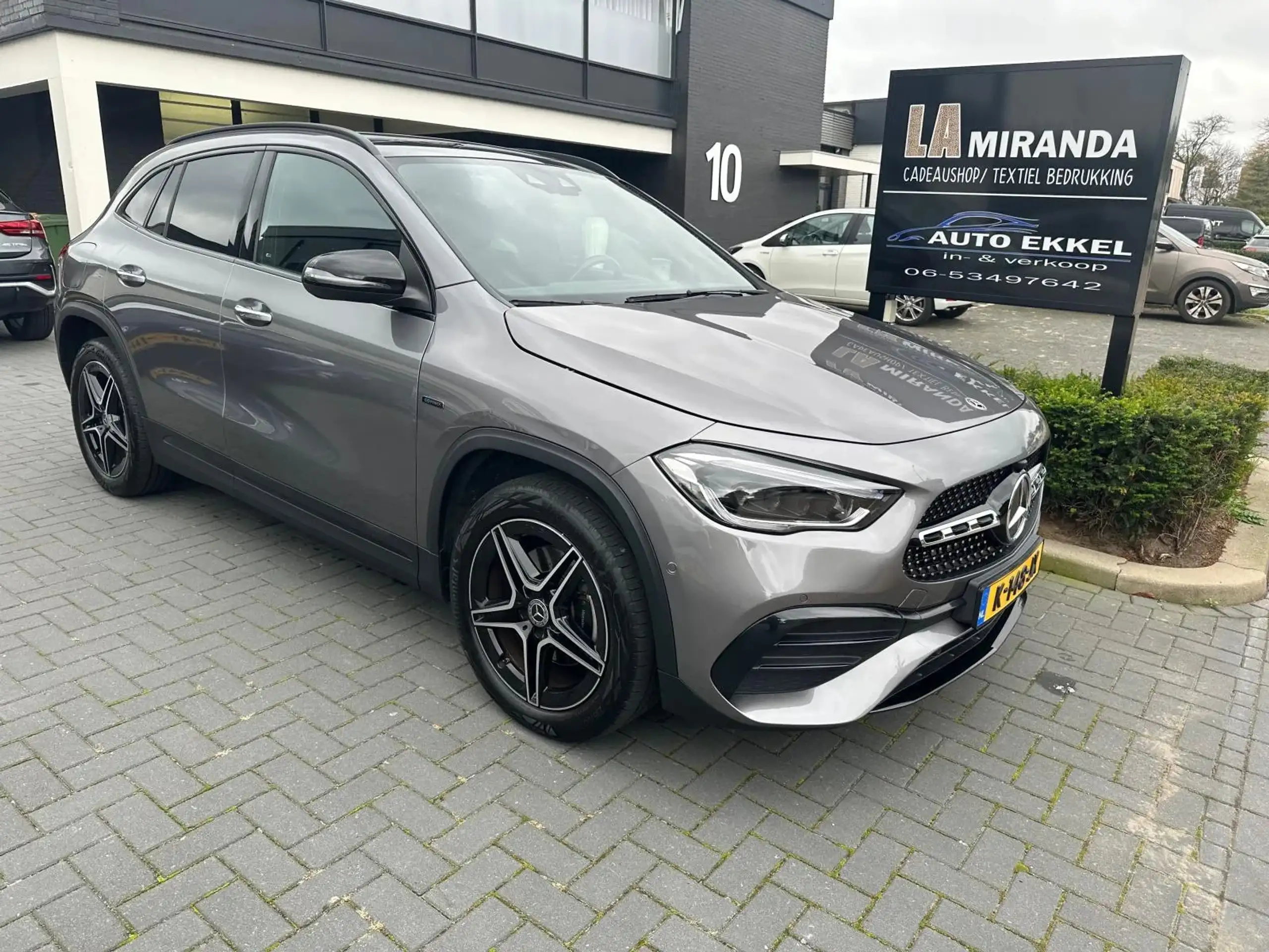 Mercedes-Benz GLA 250 2020