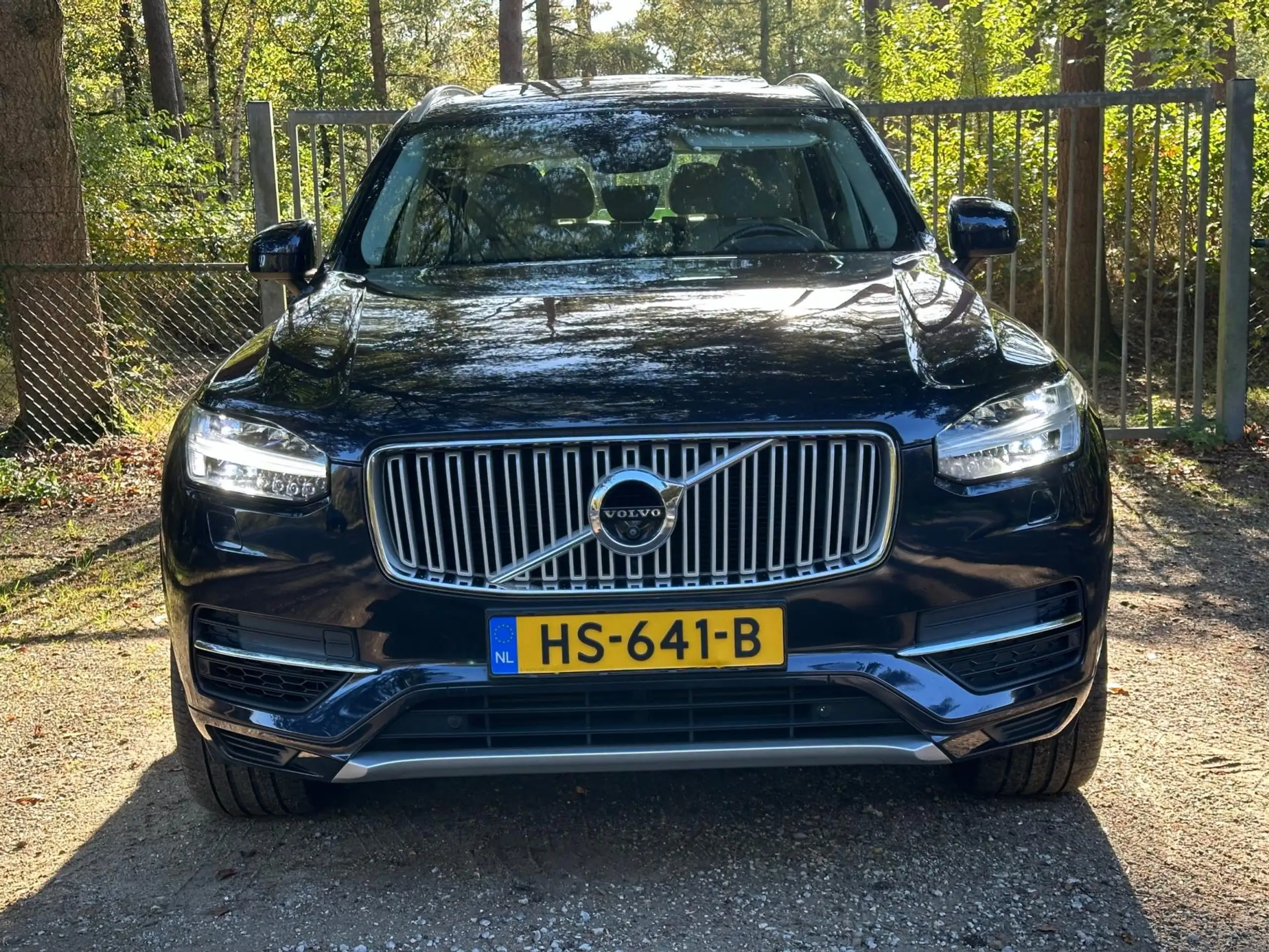 Volvo - XC90