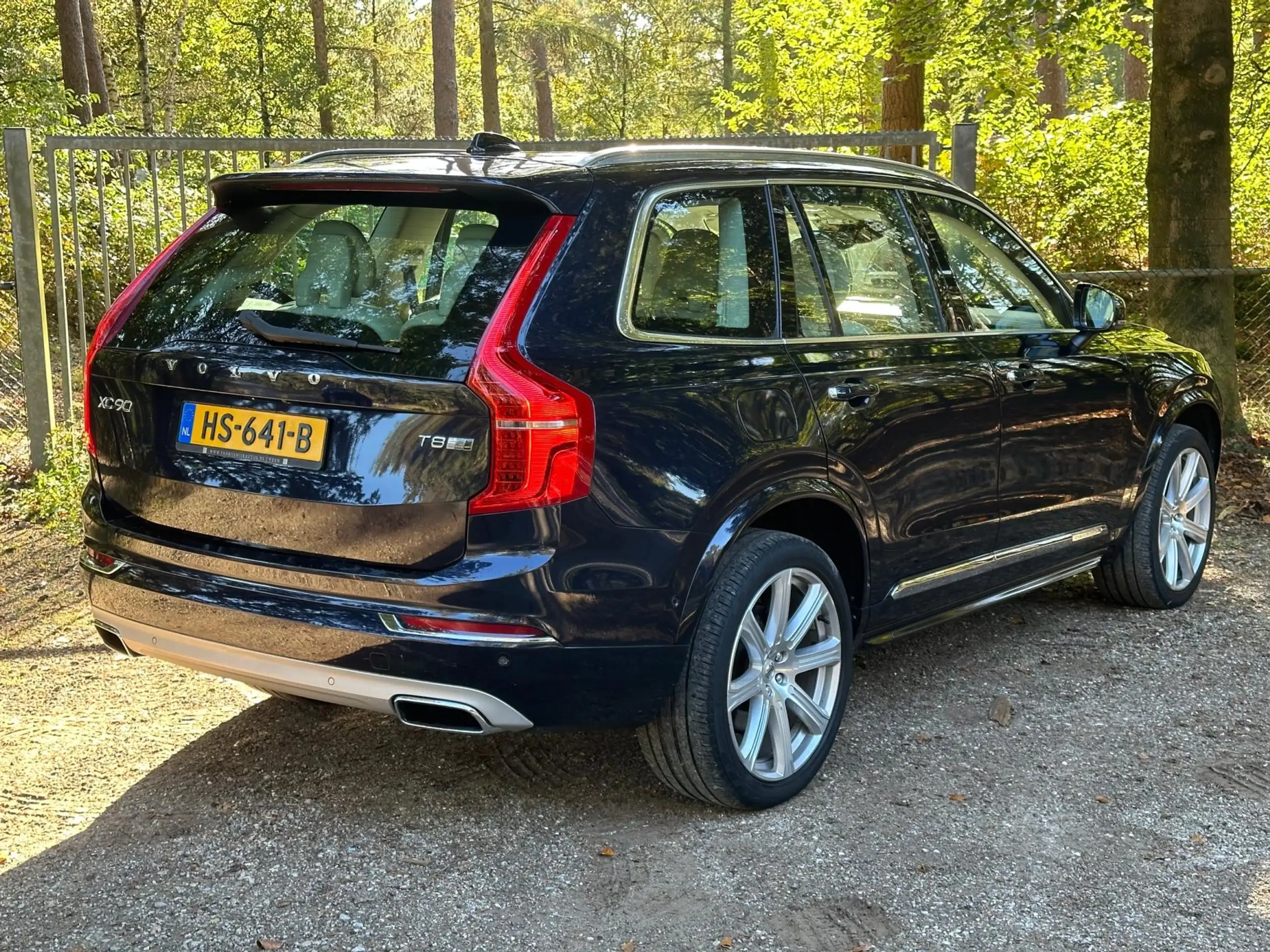 Volvo - XC90