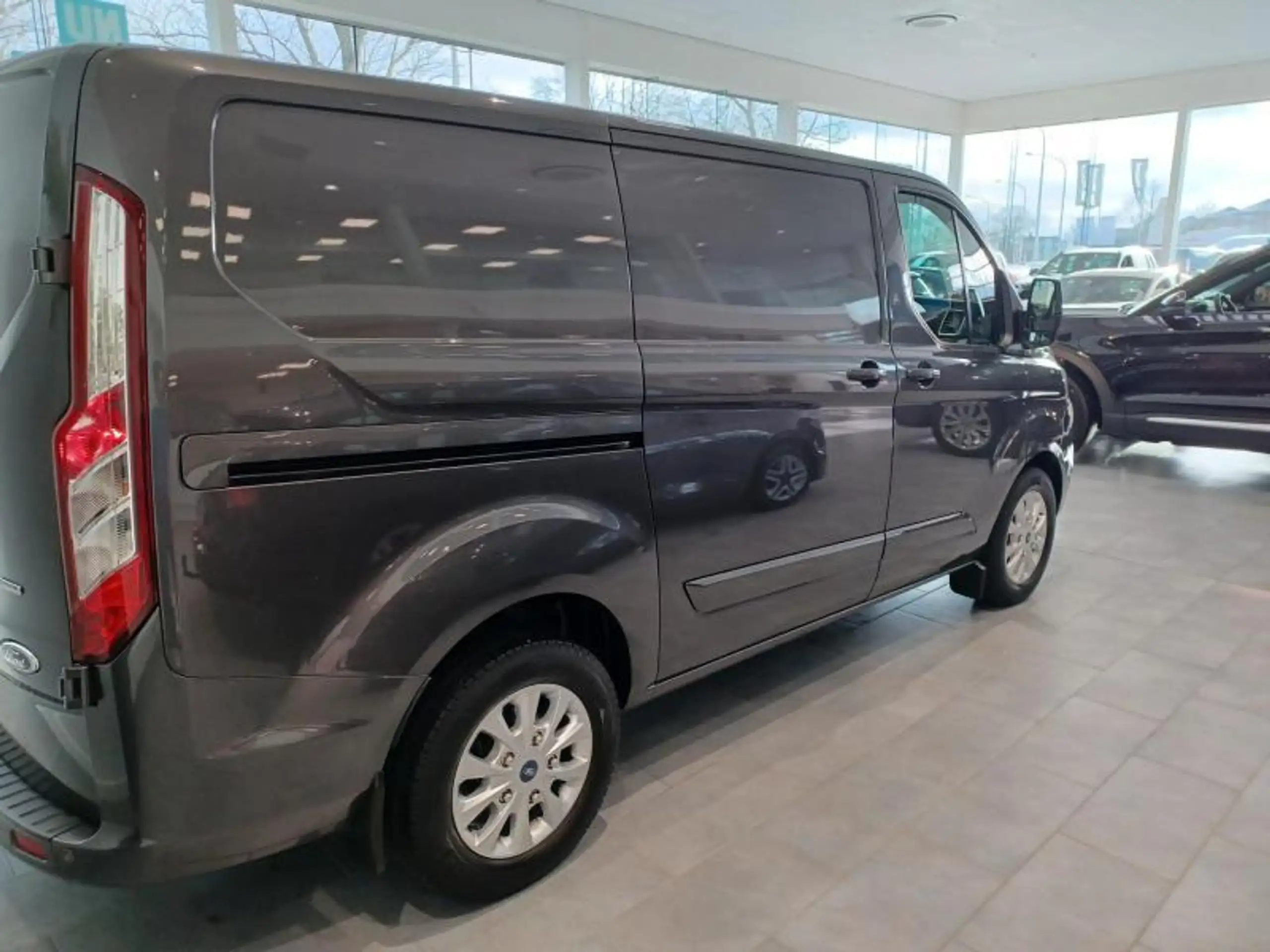 Ford - Transit Custom