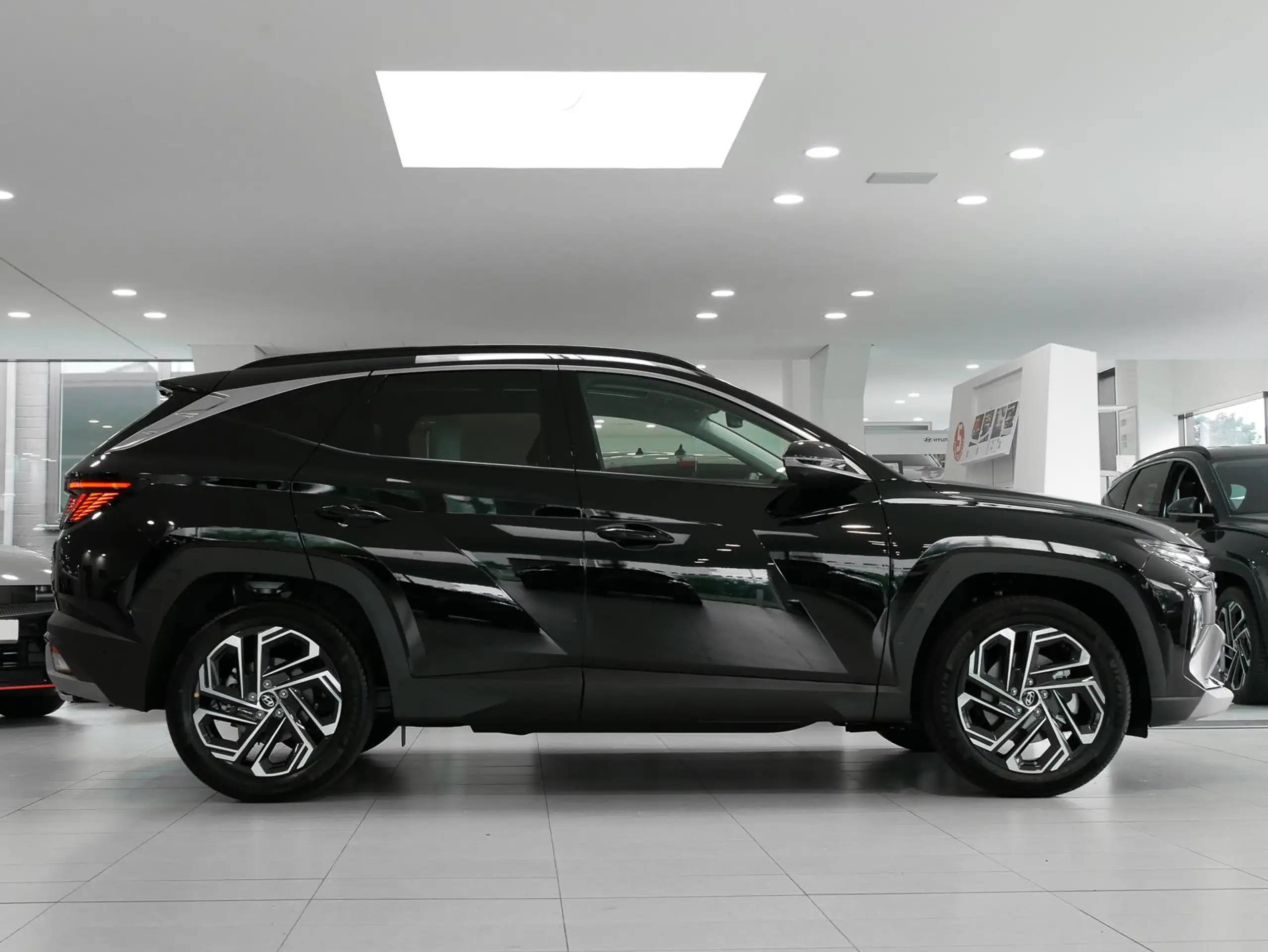 Hyundai - TUCSON