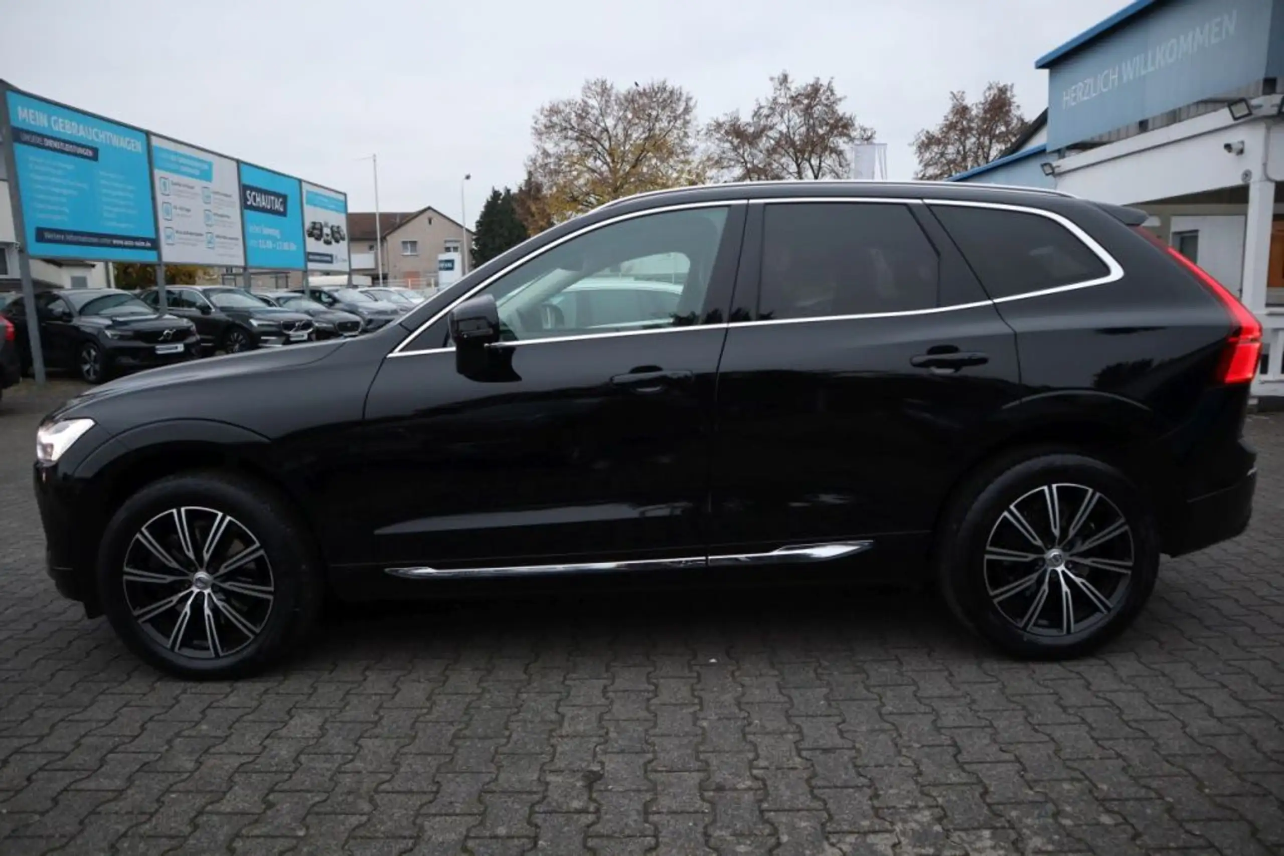 Volvo - XC60