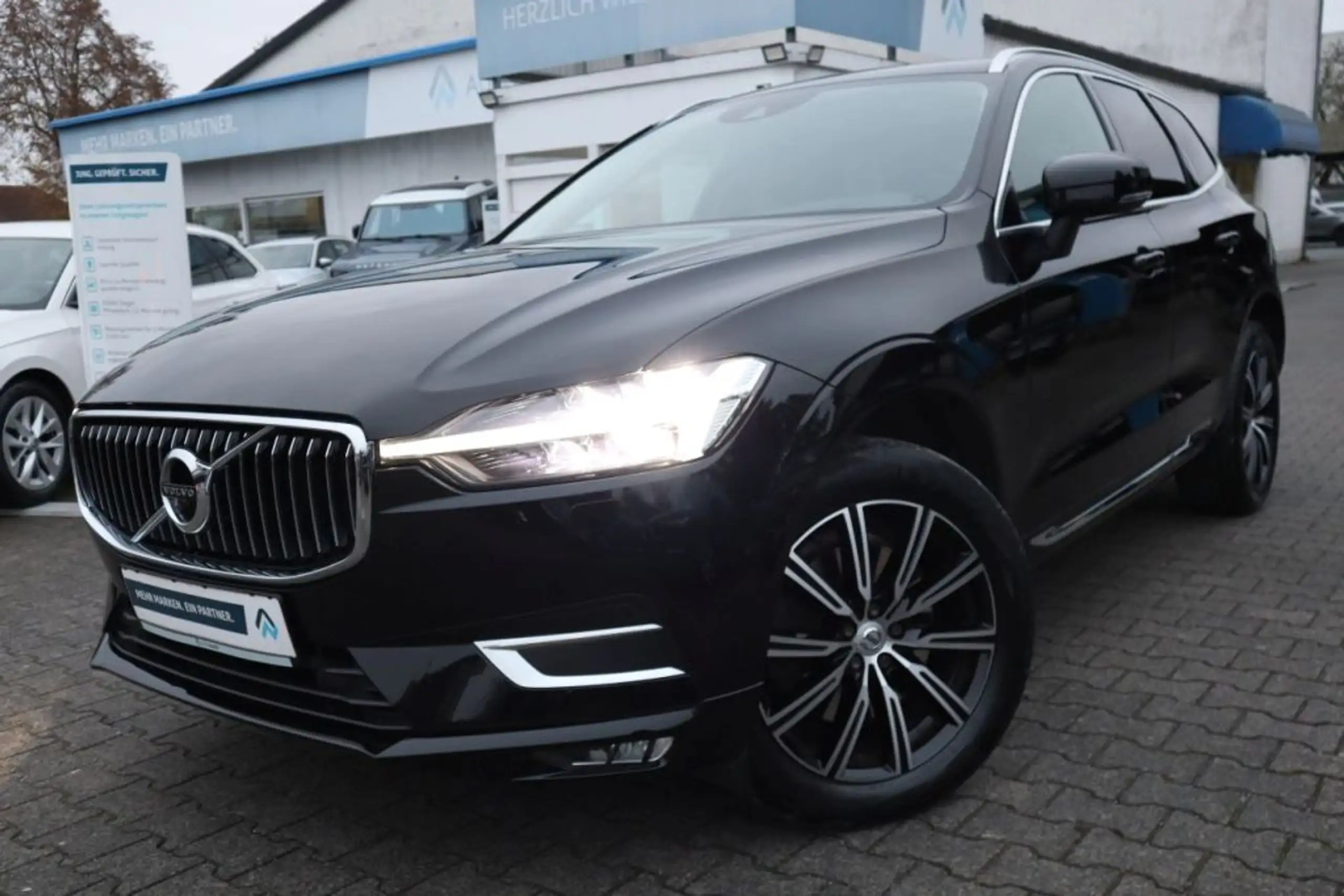 Volvo - XC60