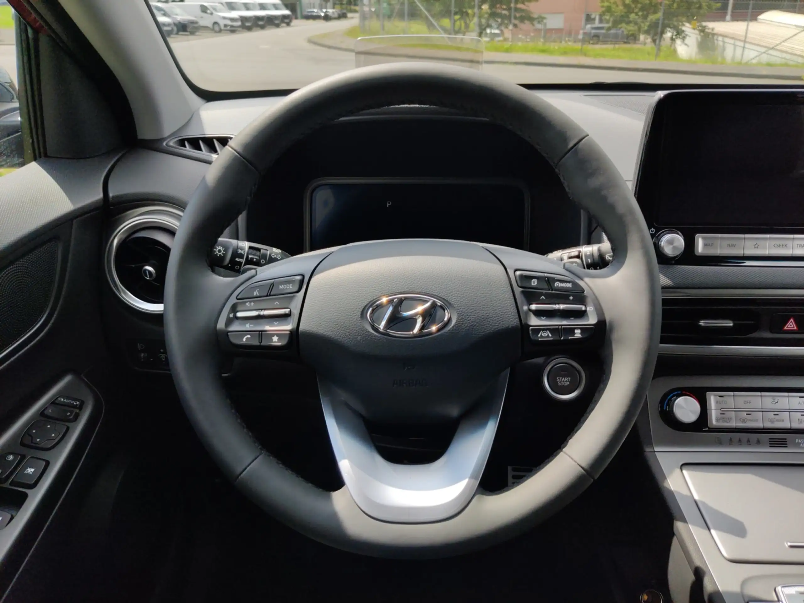 Hyundai - KONA