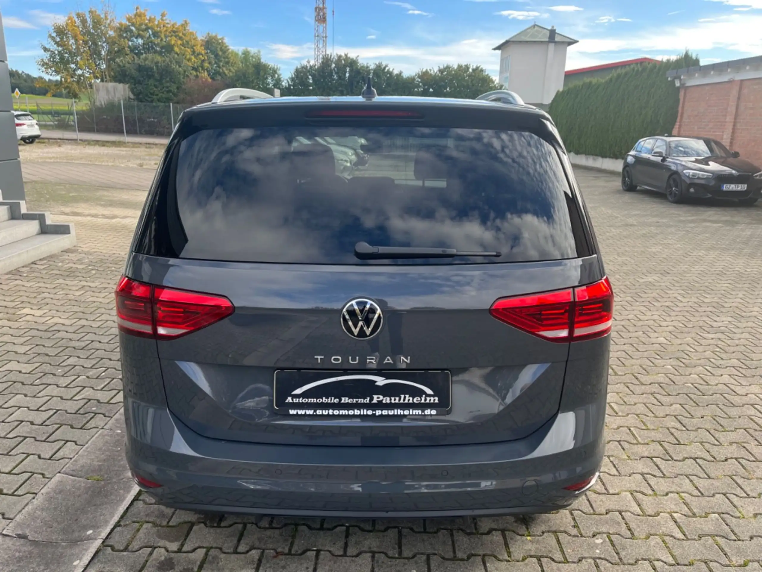 Volkswagen - Touran