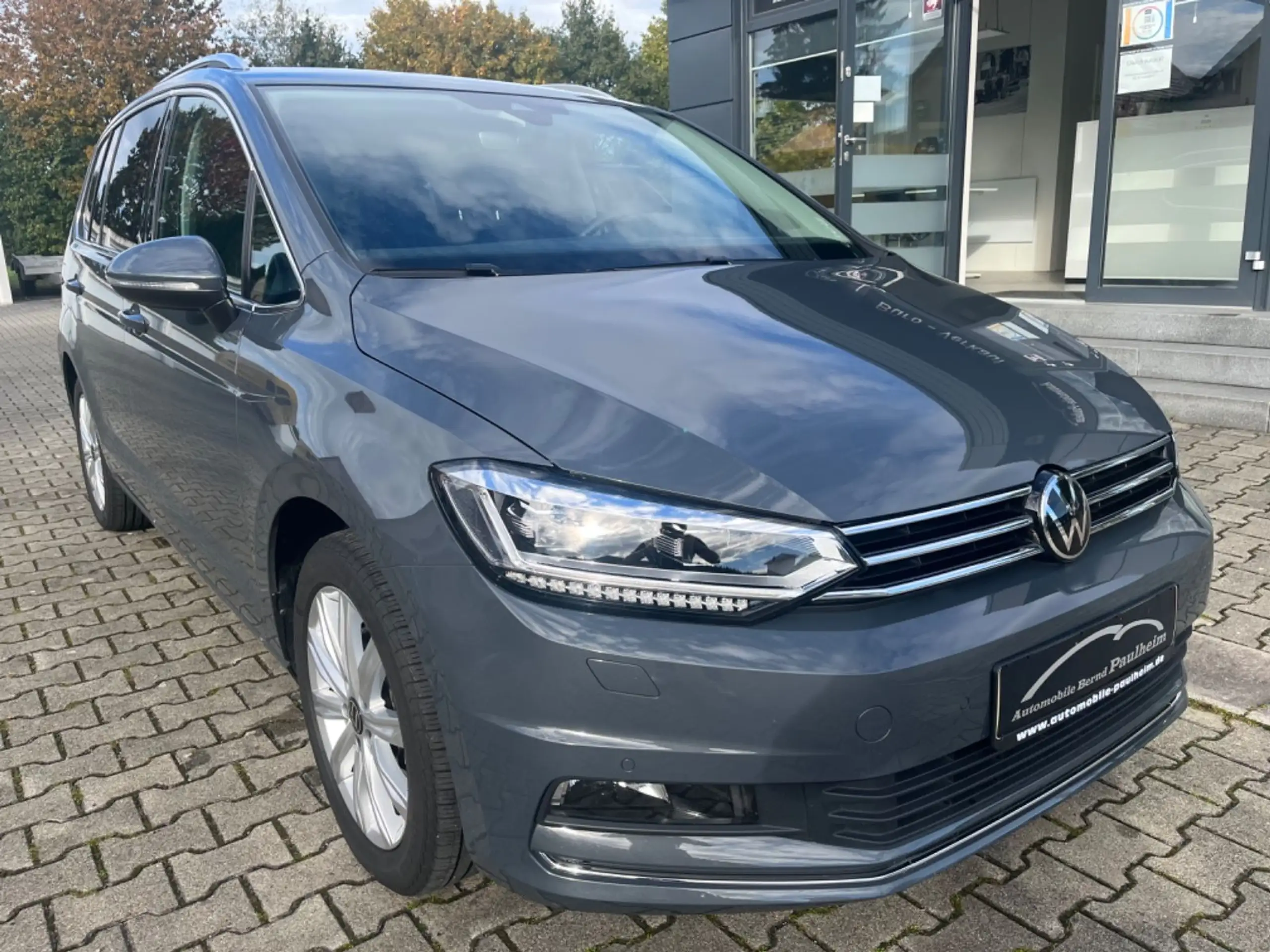 Volkswagen - Touran