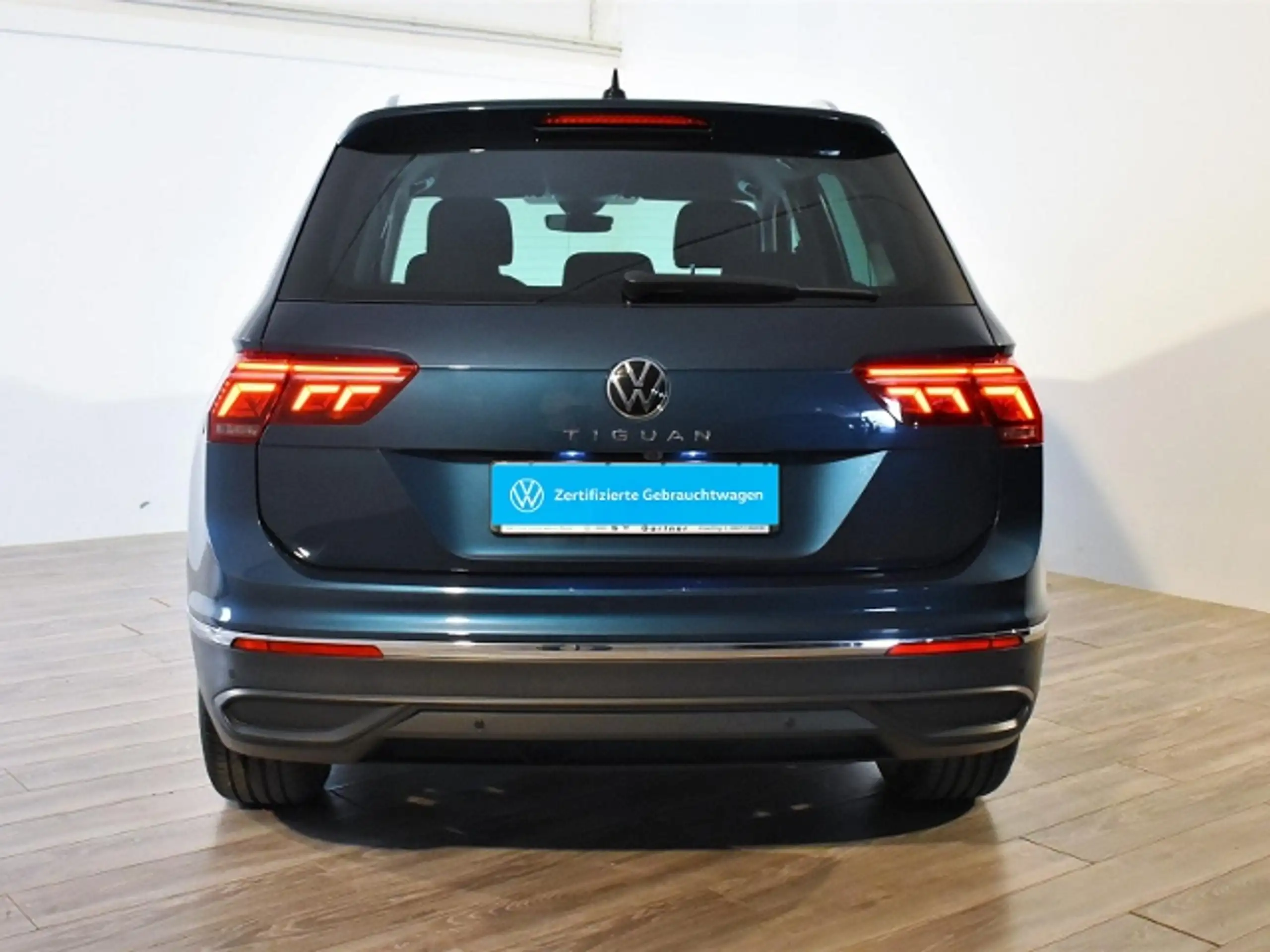 Volkswagen - Tiguan