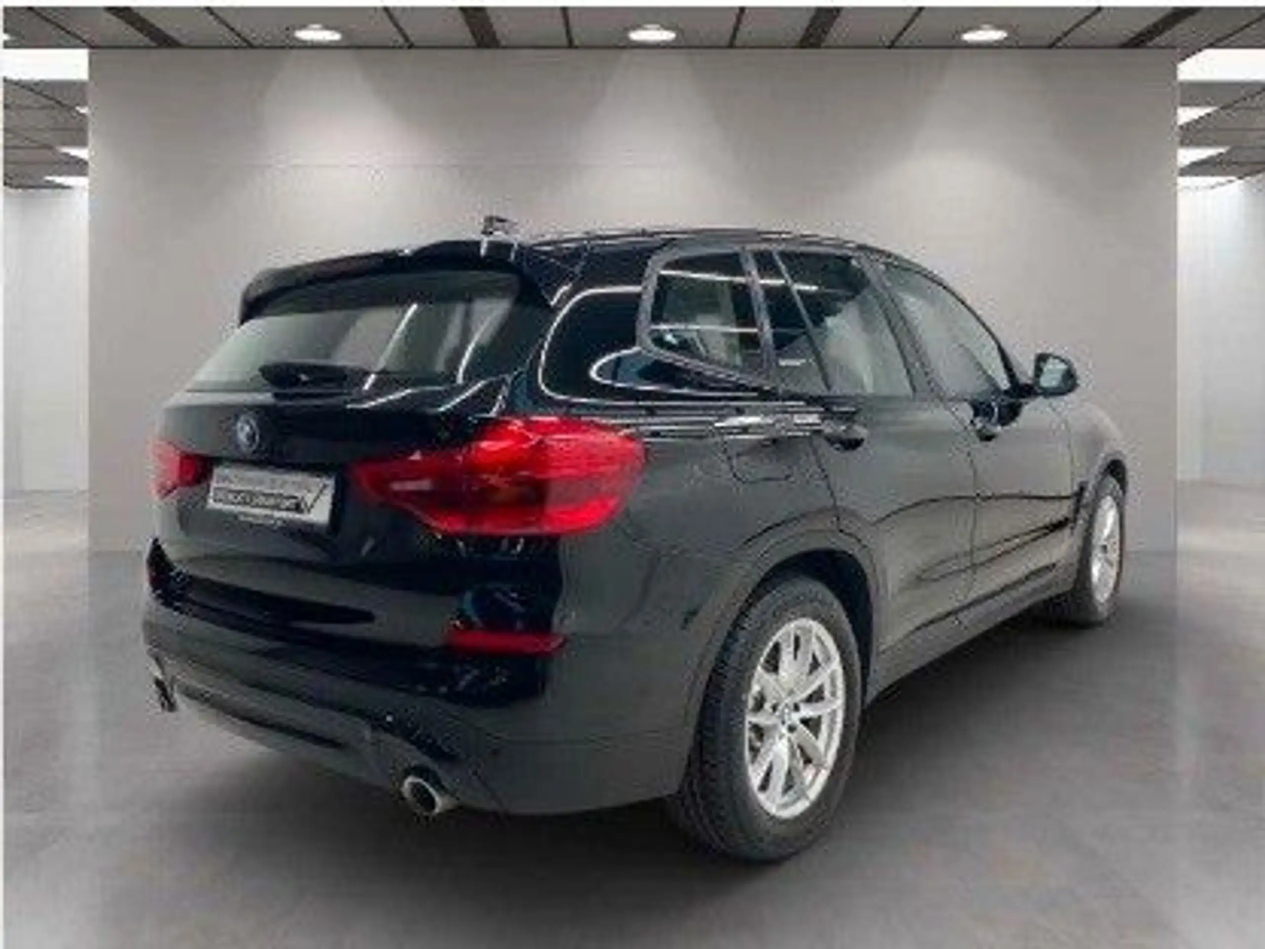 BMW - X3