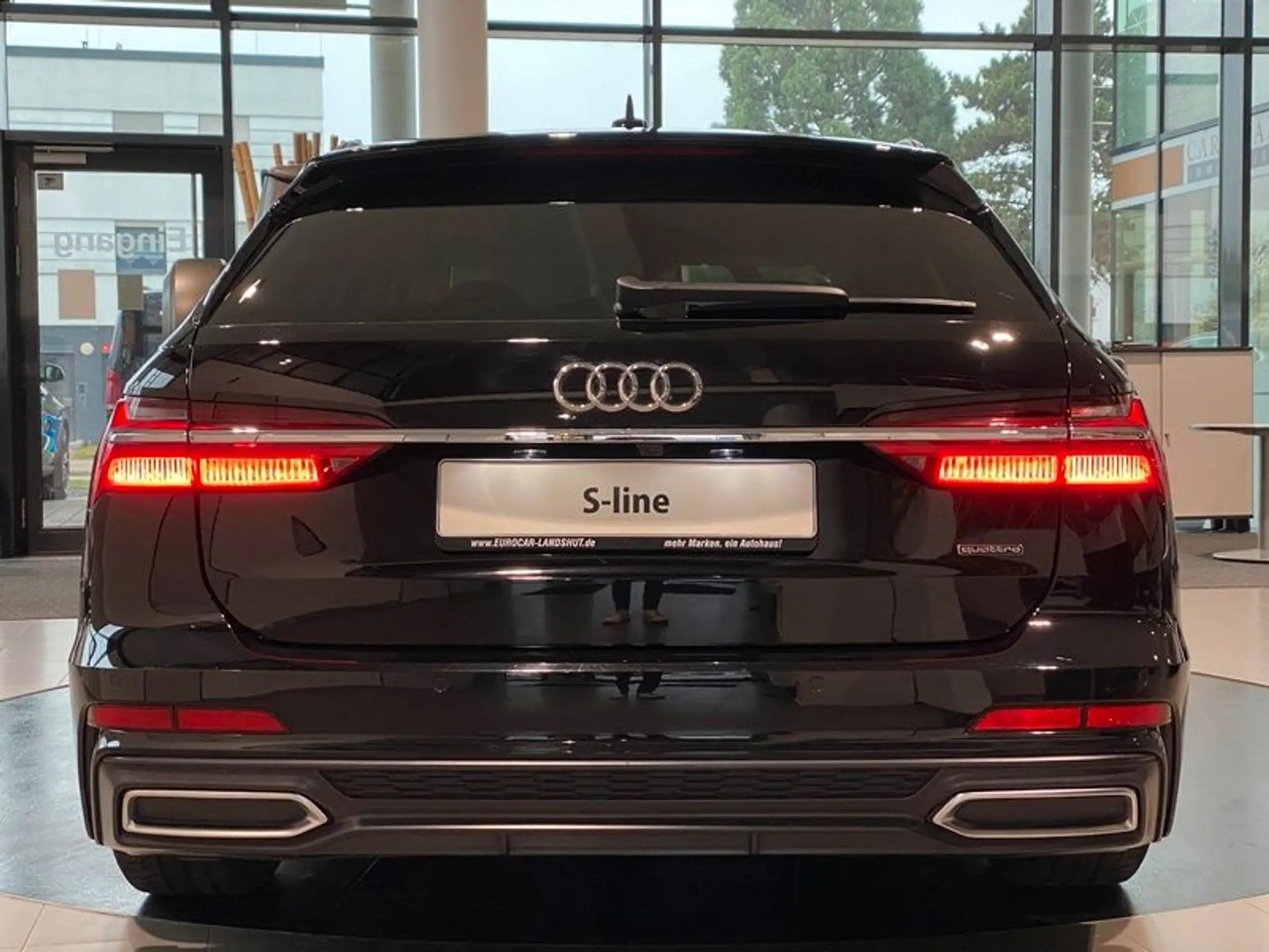 Audi - A6