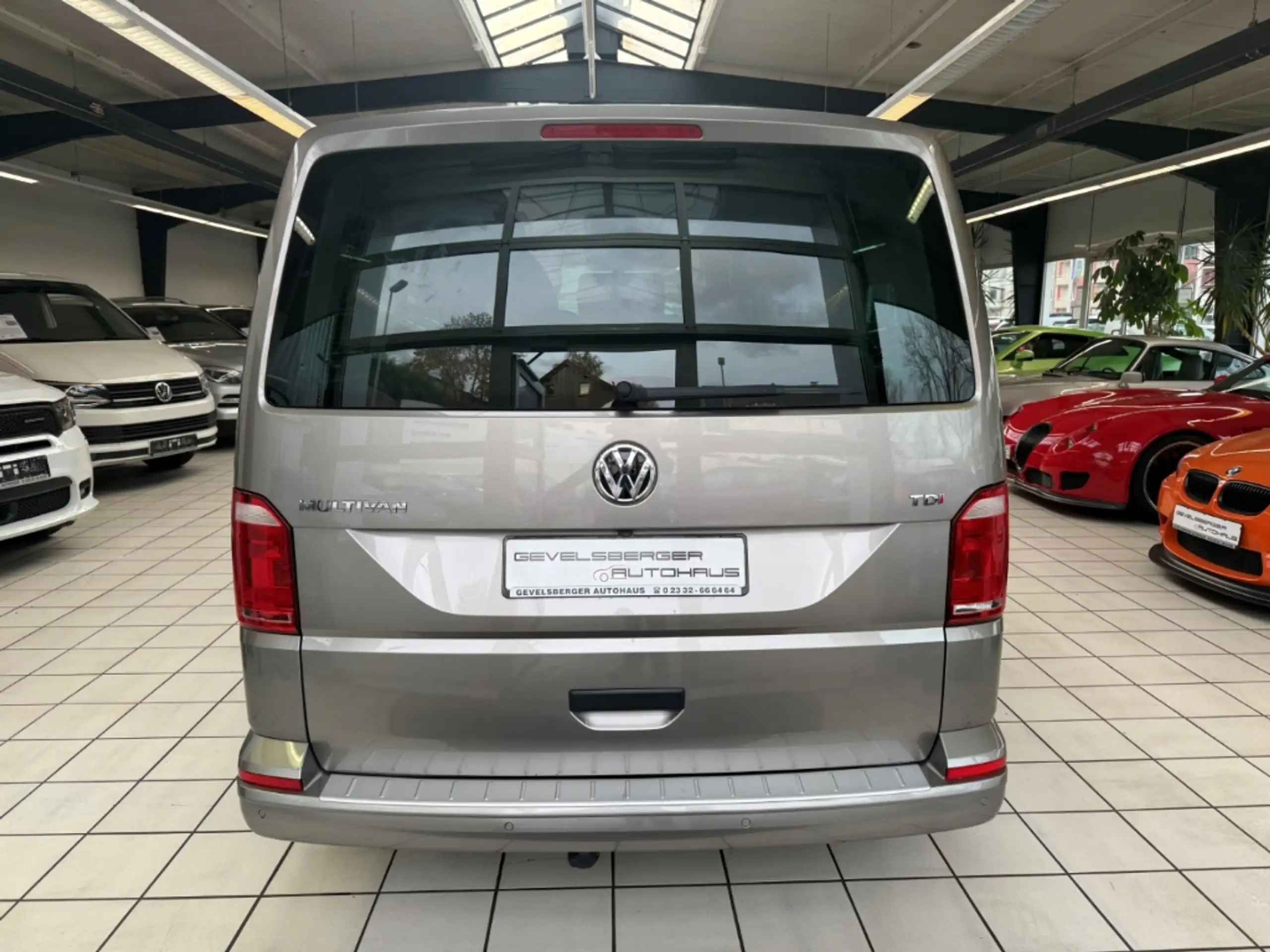 Volkswagen - Transporter