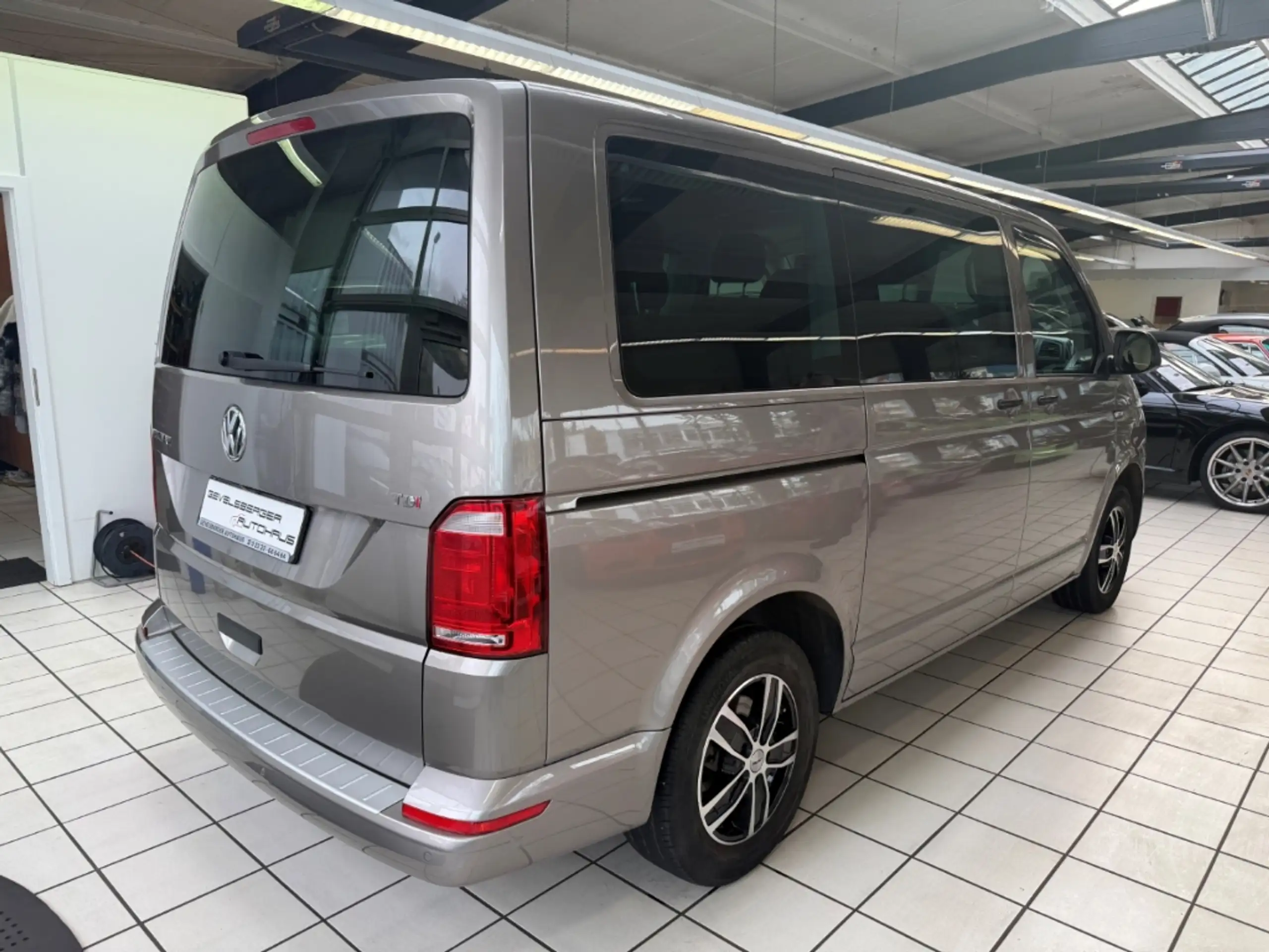 Volkswagen - Transporter