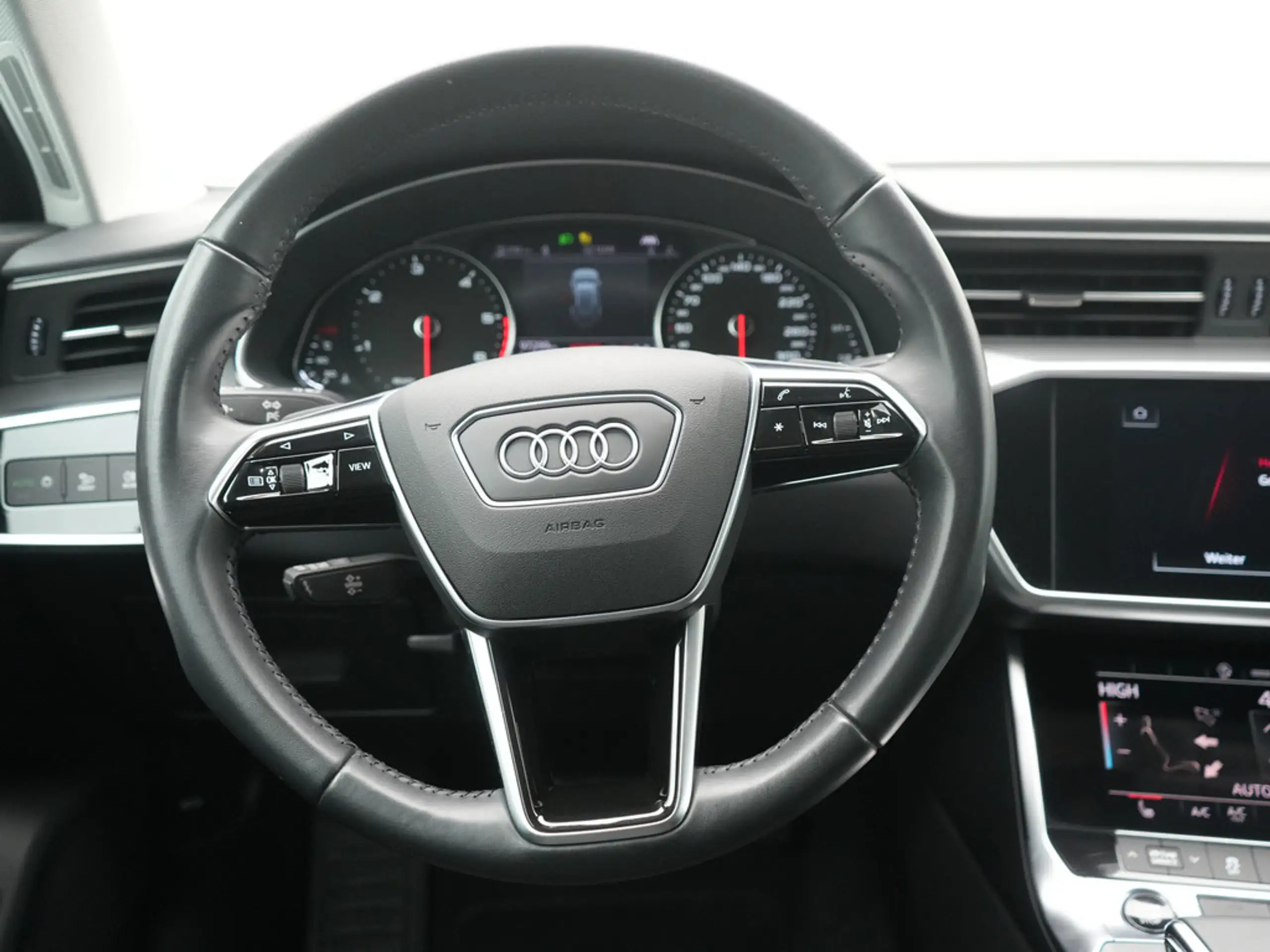 Audi - A6