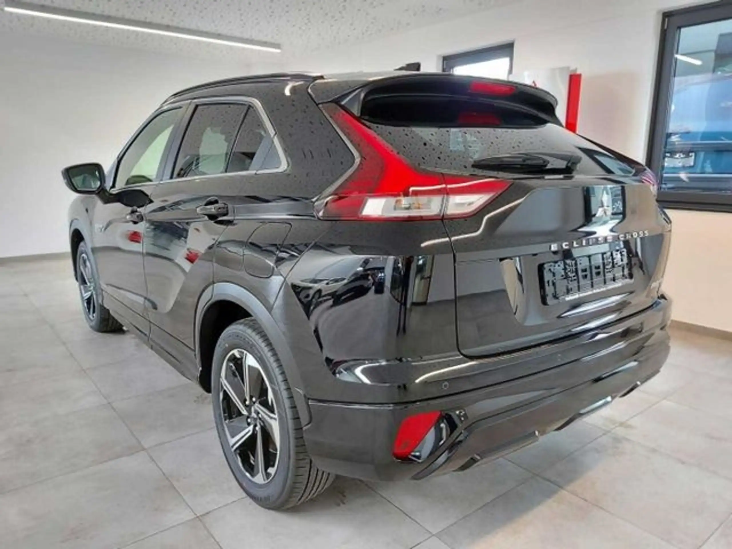 Mitsubishi - Eclipse Cross