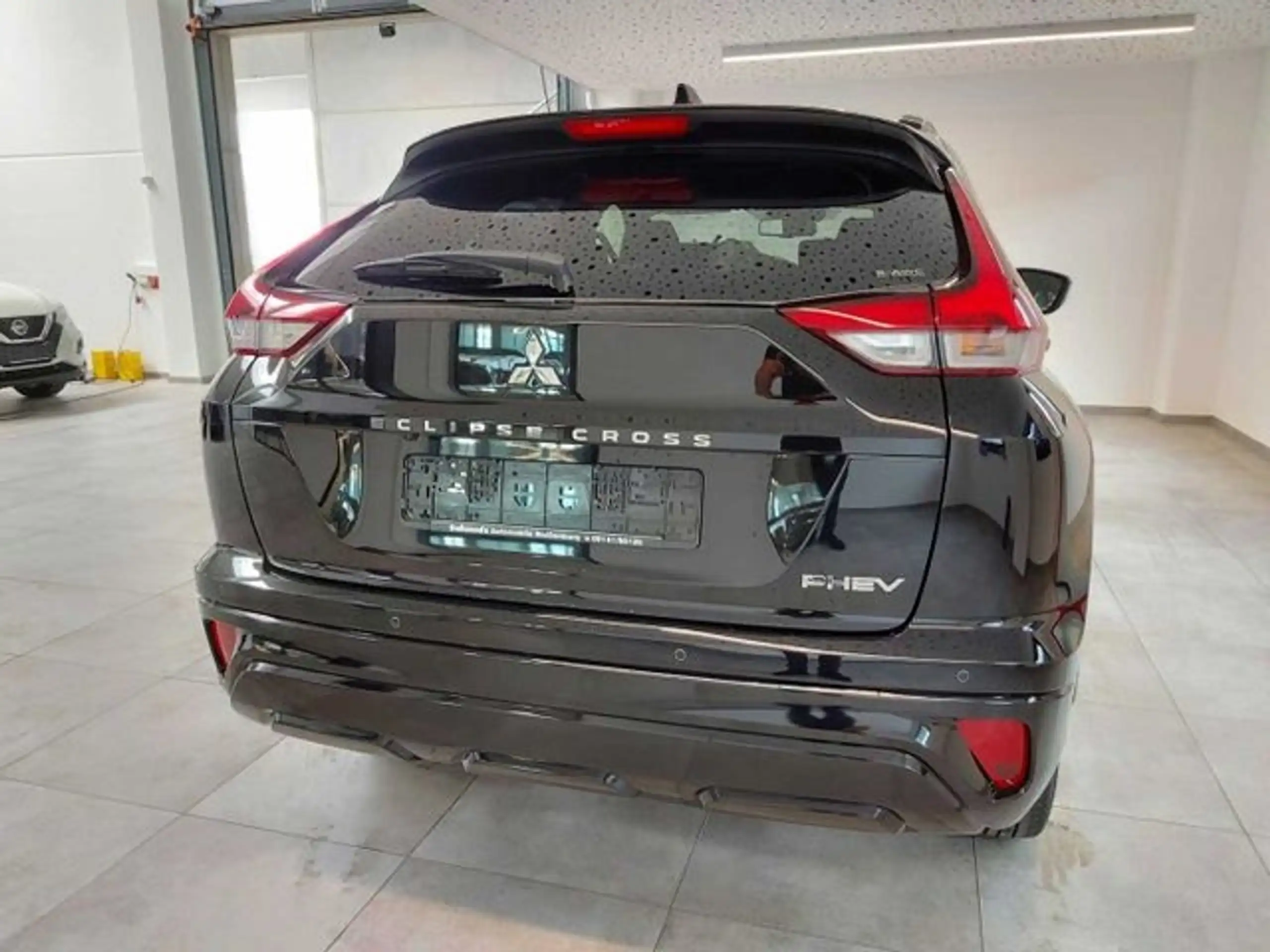 Mitsubishi - Eclipse Cross