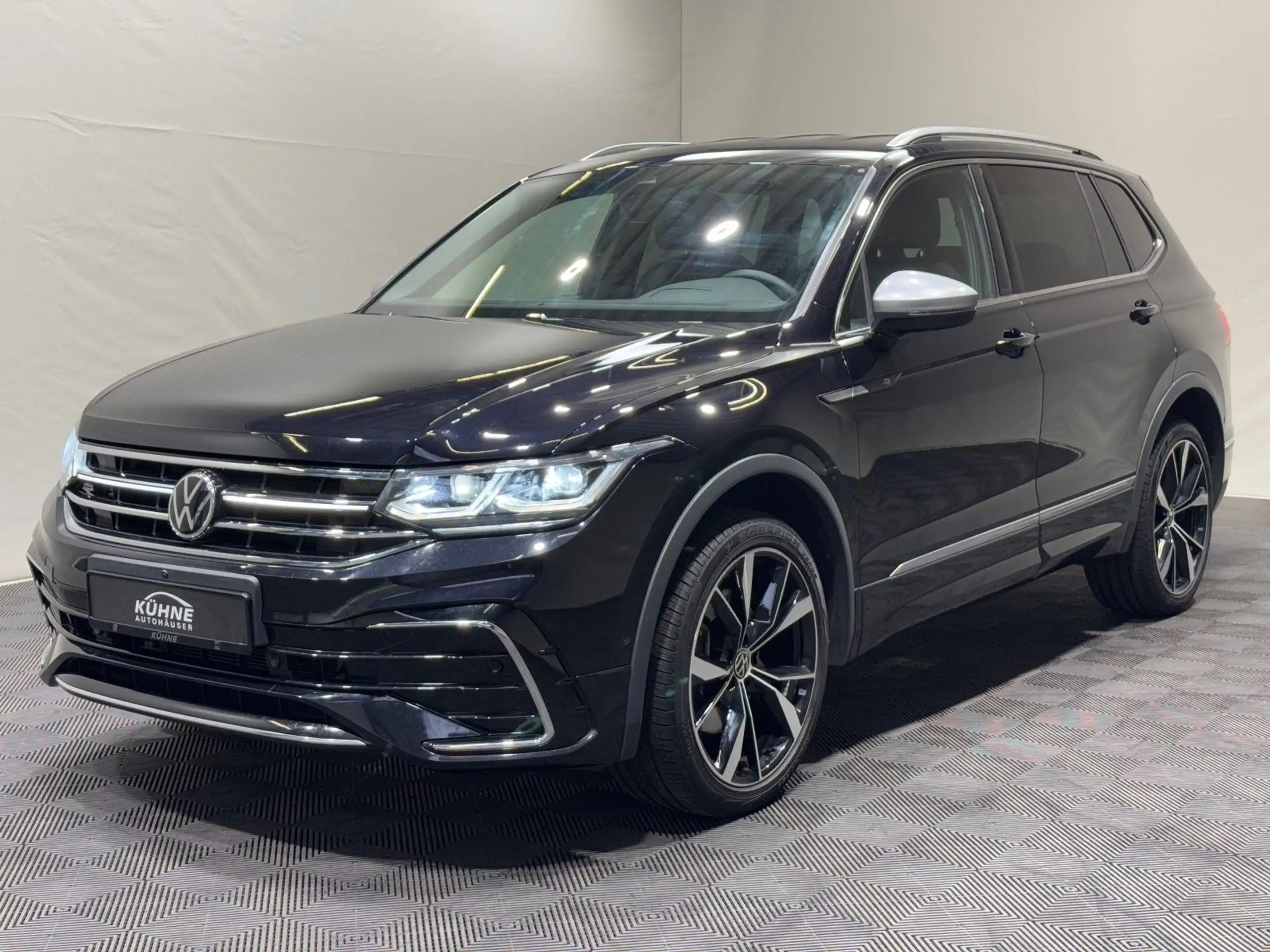 Volkswagen - Tiguan Allspace