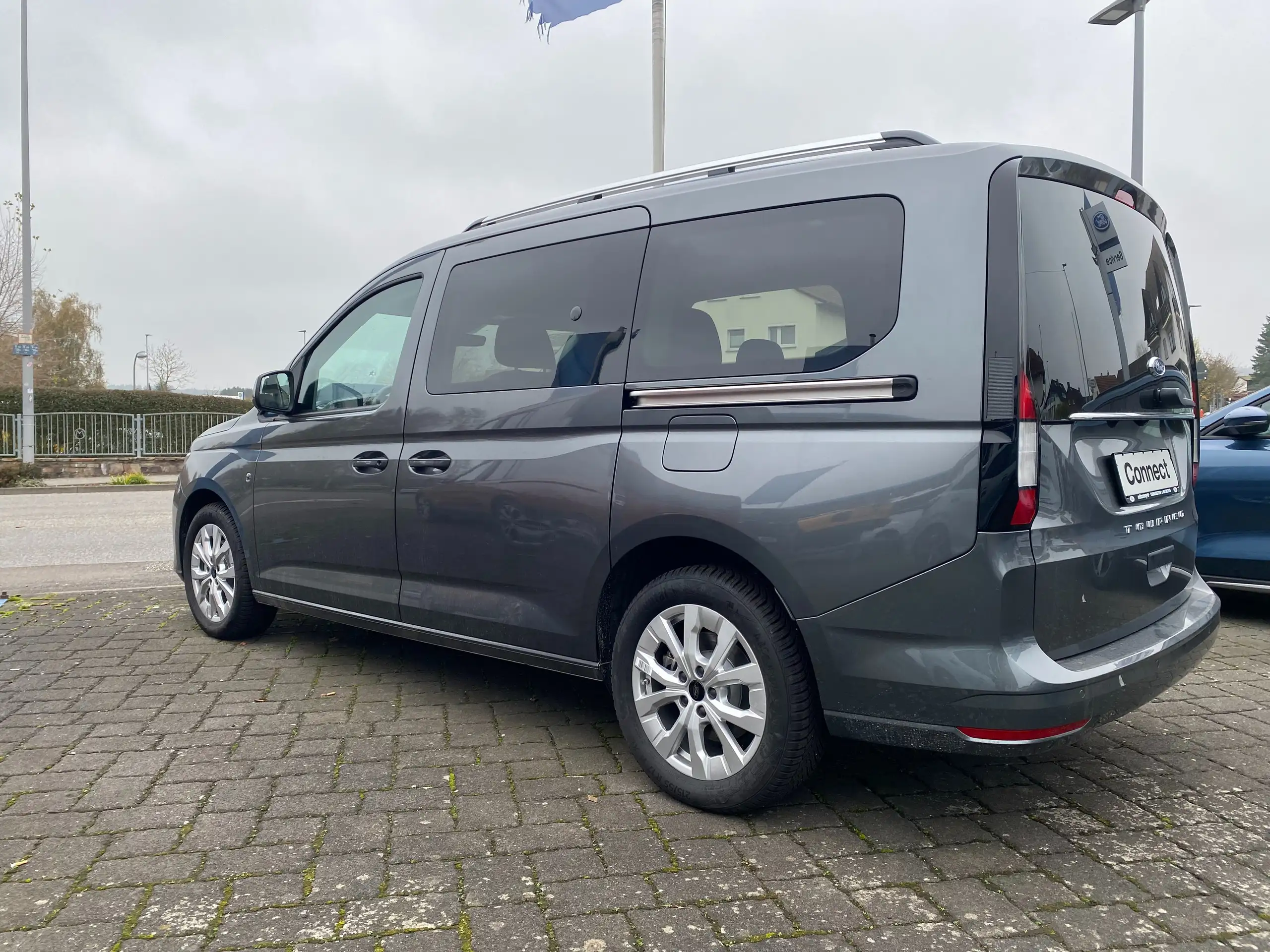 Ford - Tourneo Connect