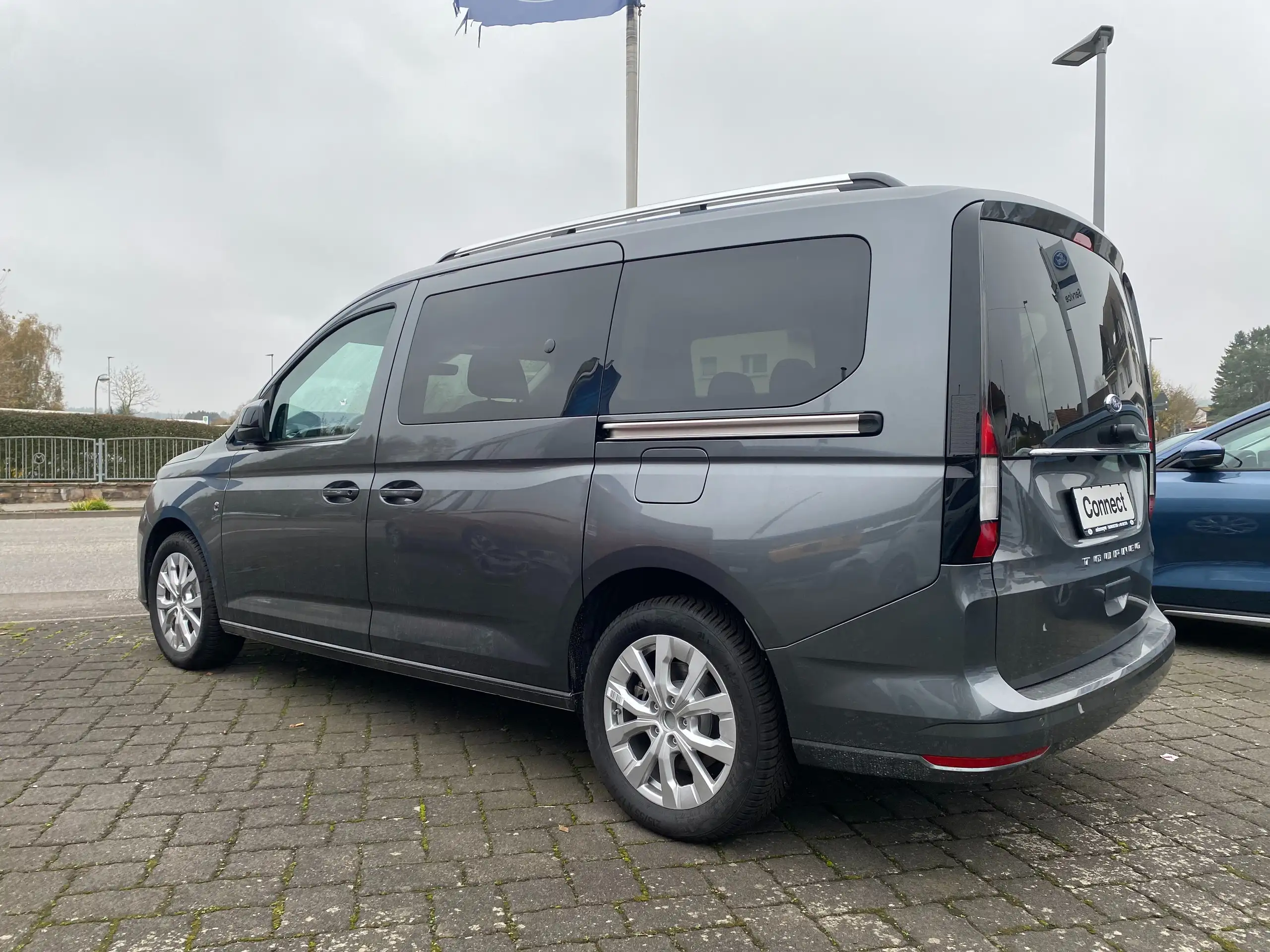 Ford - Tourneo Connect