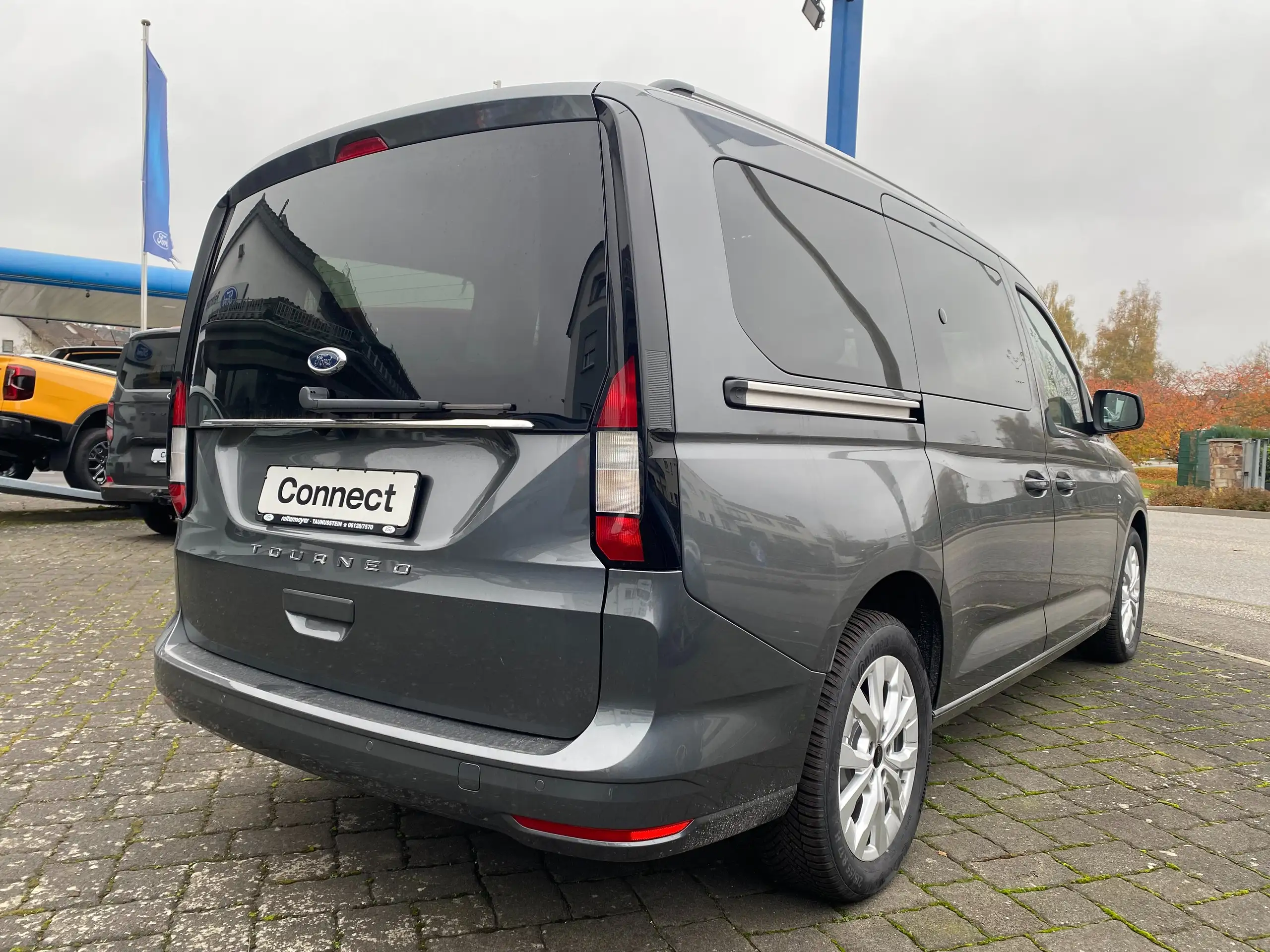 Ford - Tourneo Connect