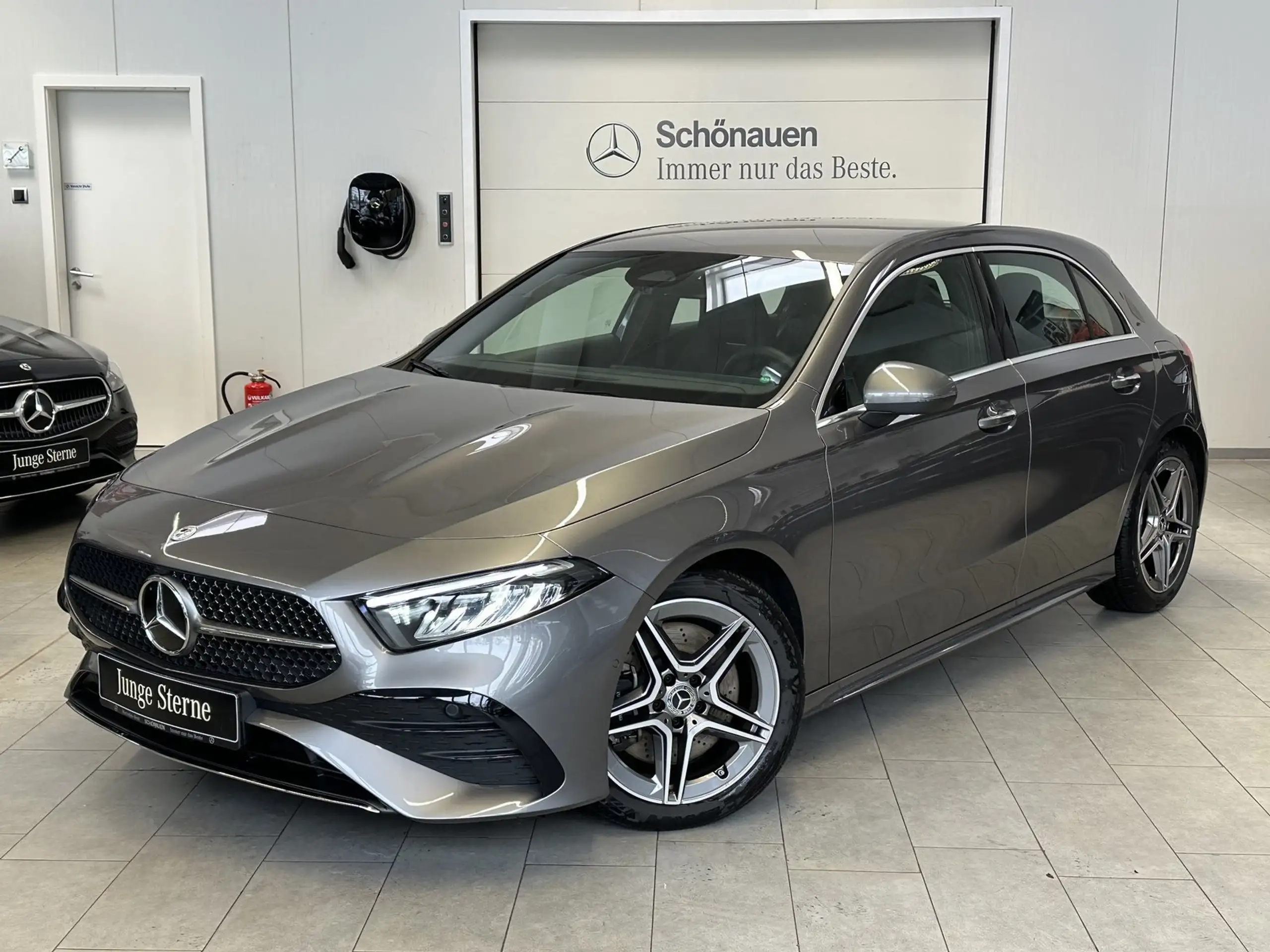 Mercedes-Benz A 250 2023