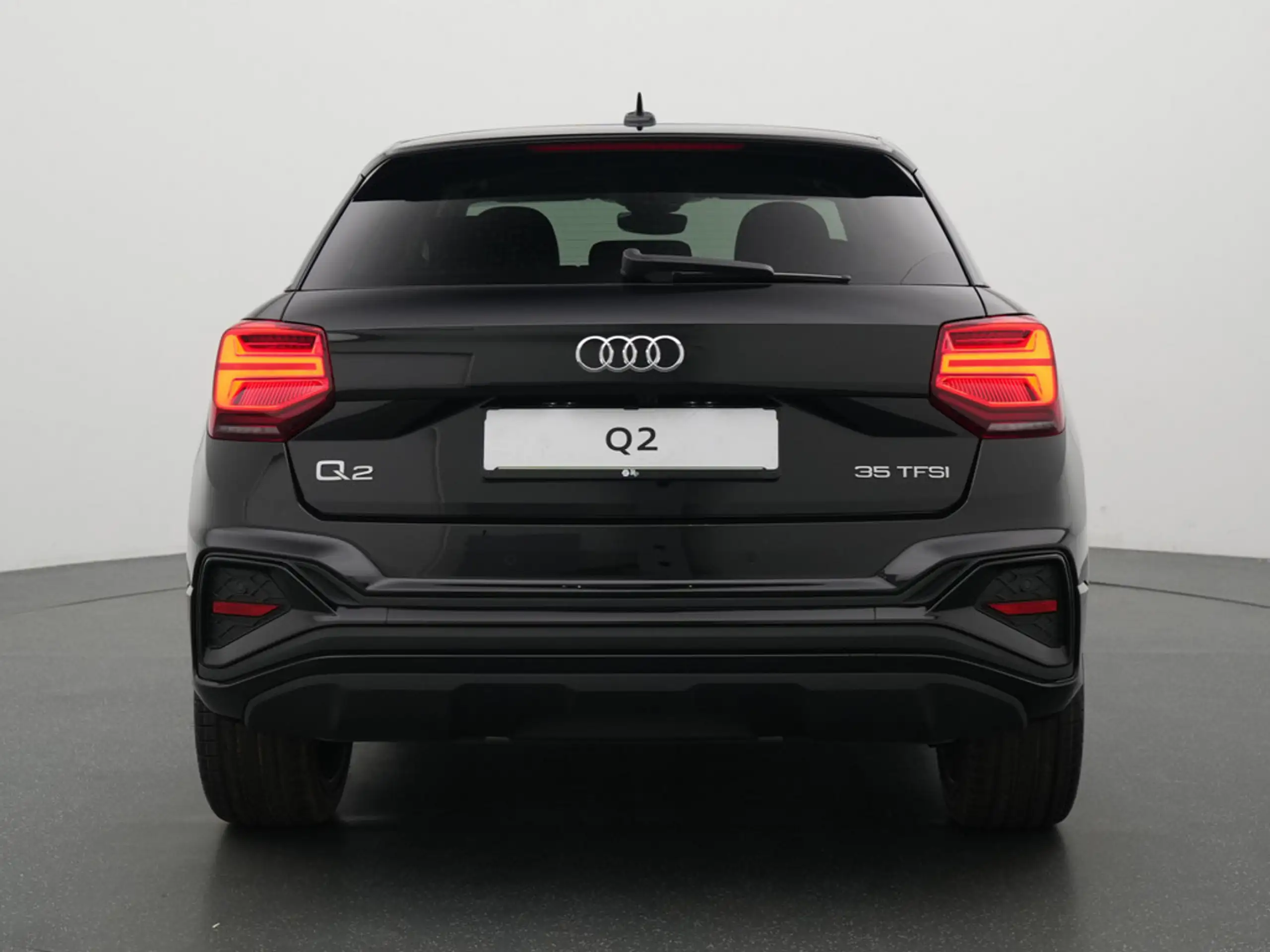 Audi - Q2