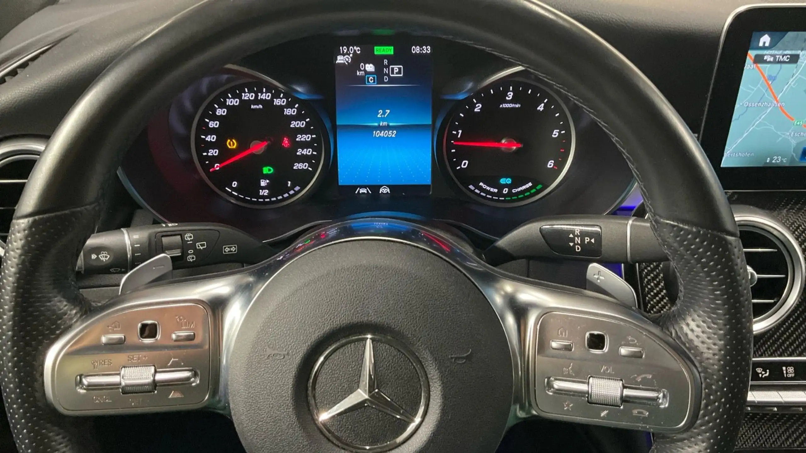 Mercedes-Benz - GLC 300