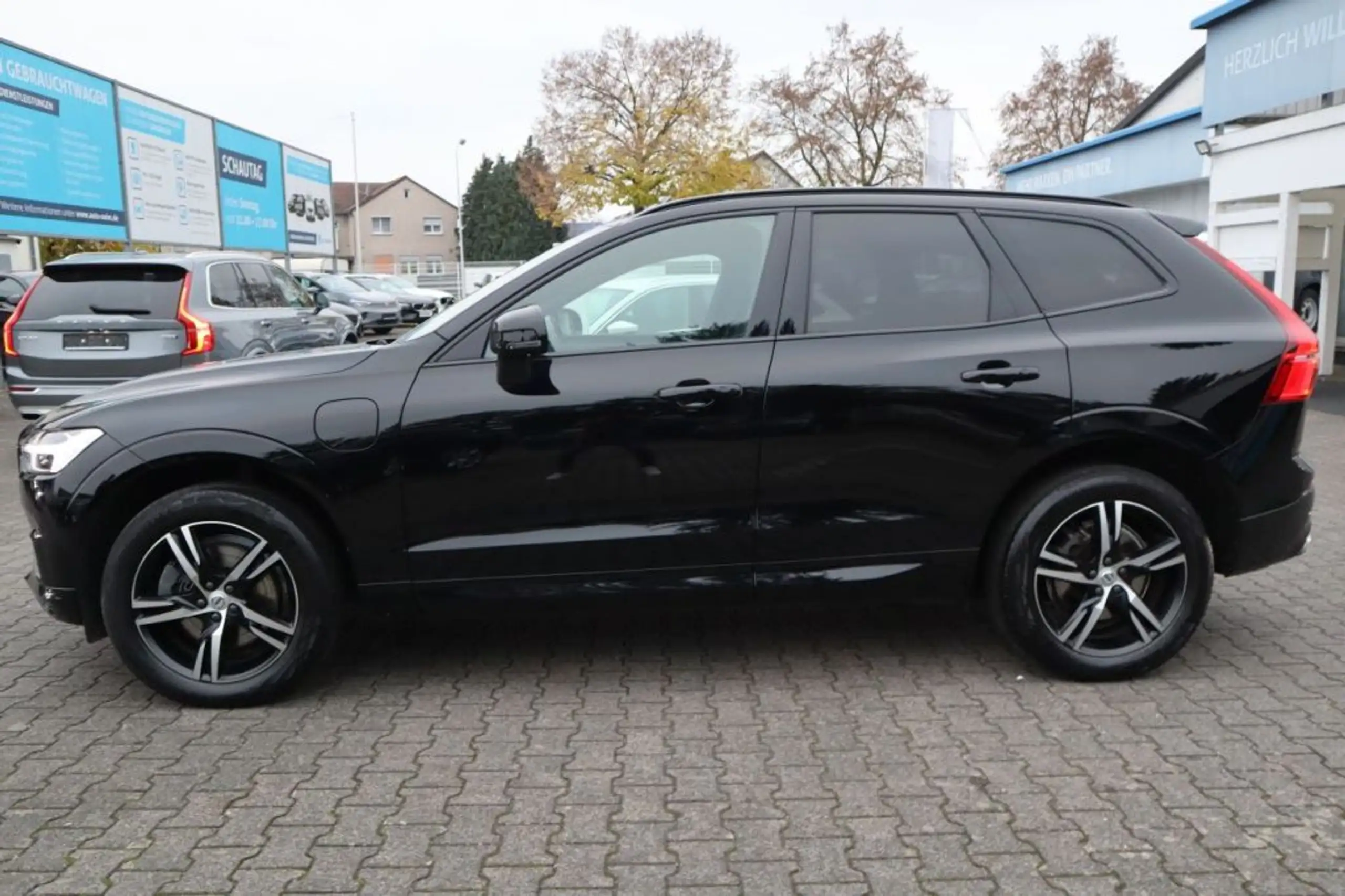 Volvo - XC60