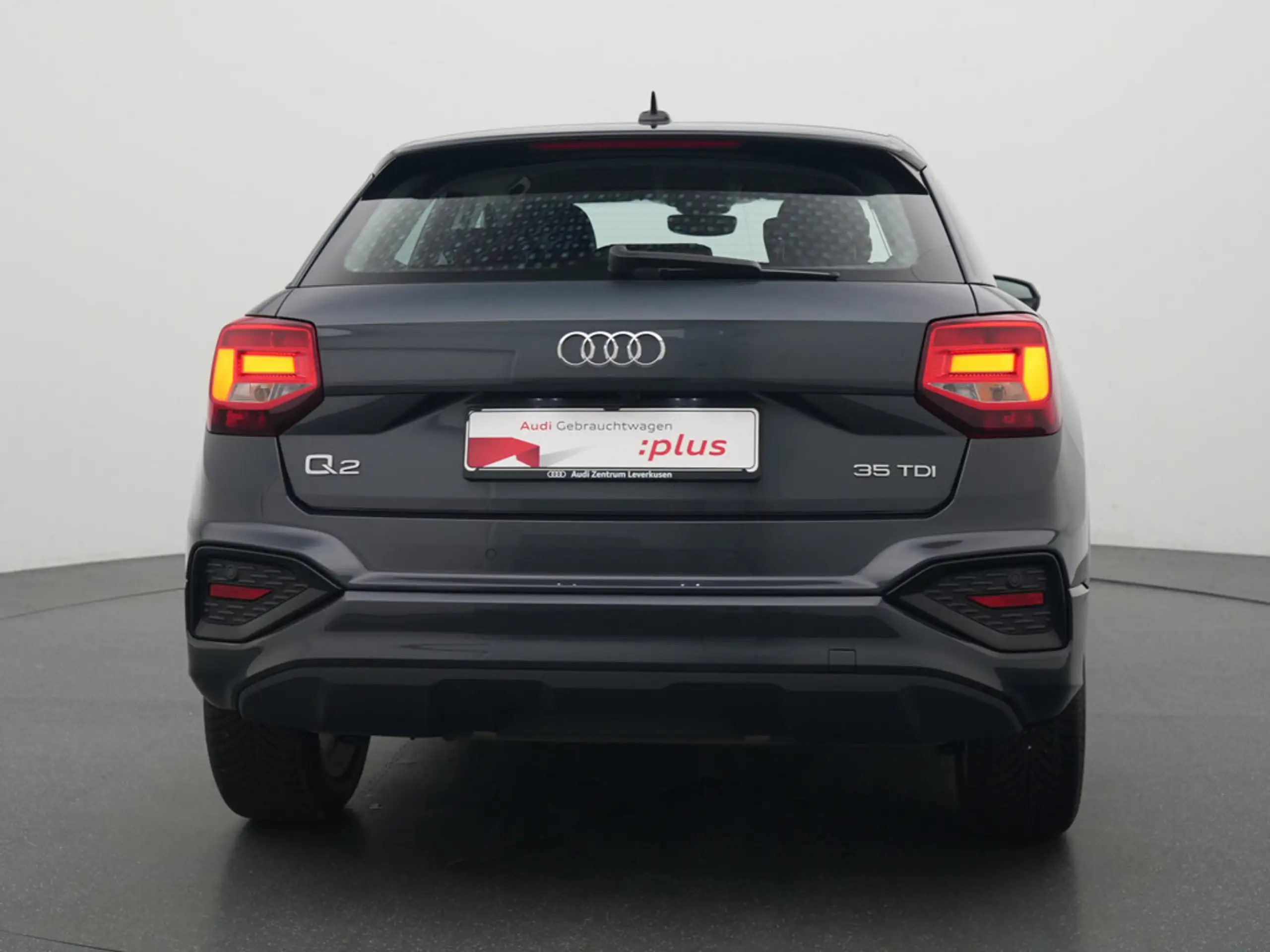 Audi - Q2