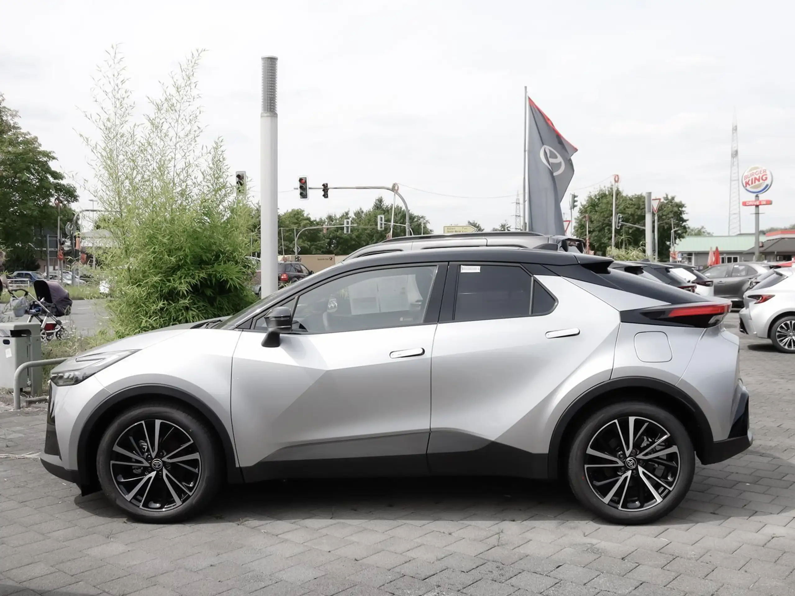 Toyota - C-HR