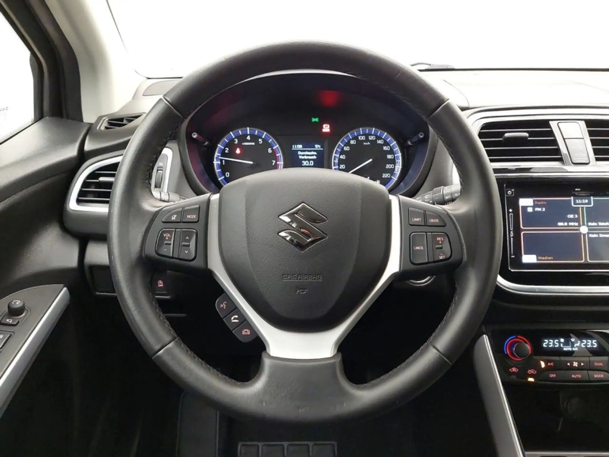 Suzuki - SX4 S-Cross