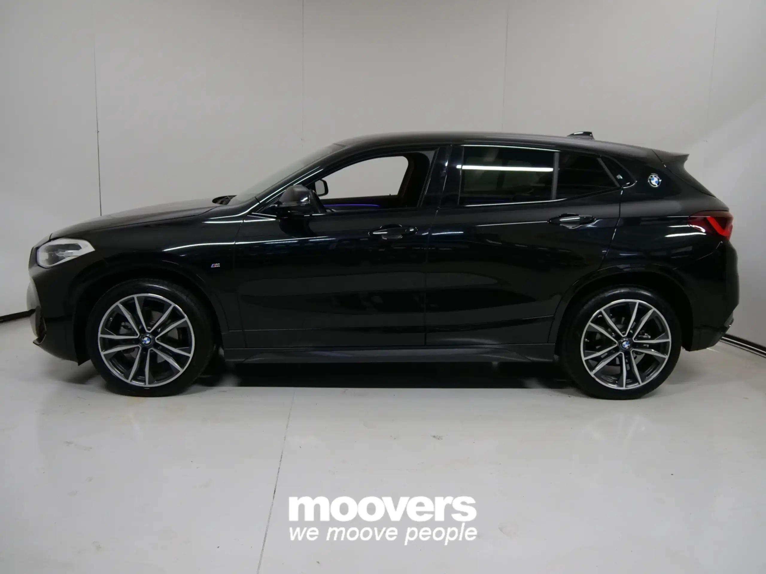 BMW - X2