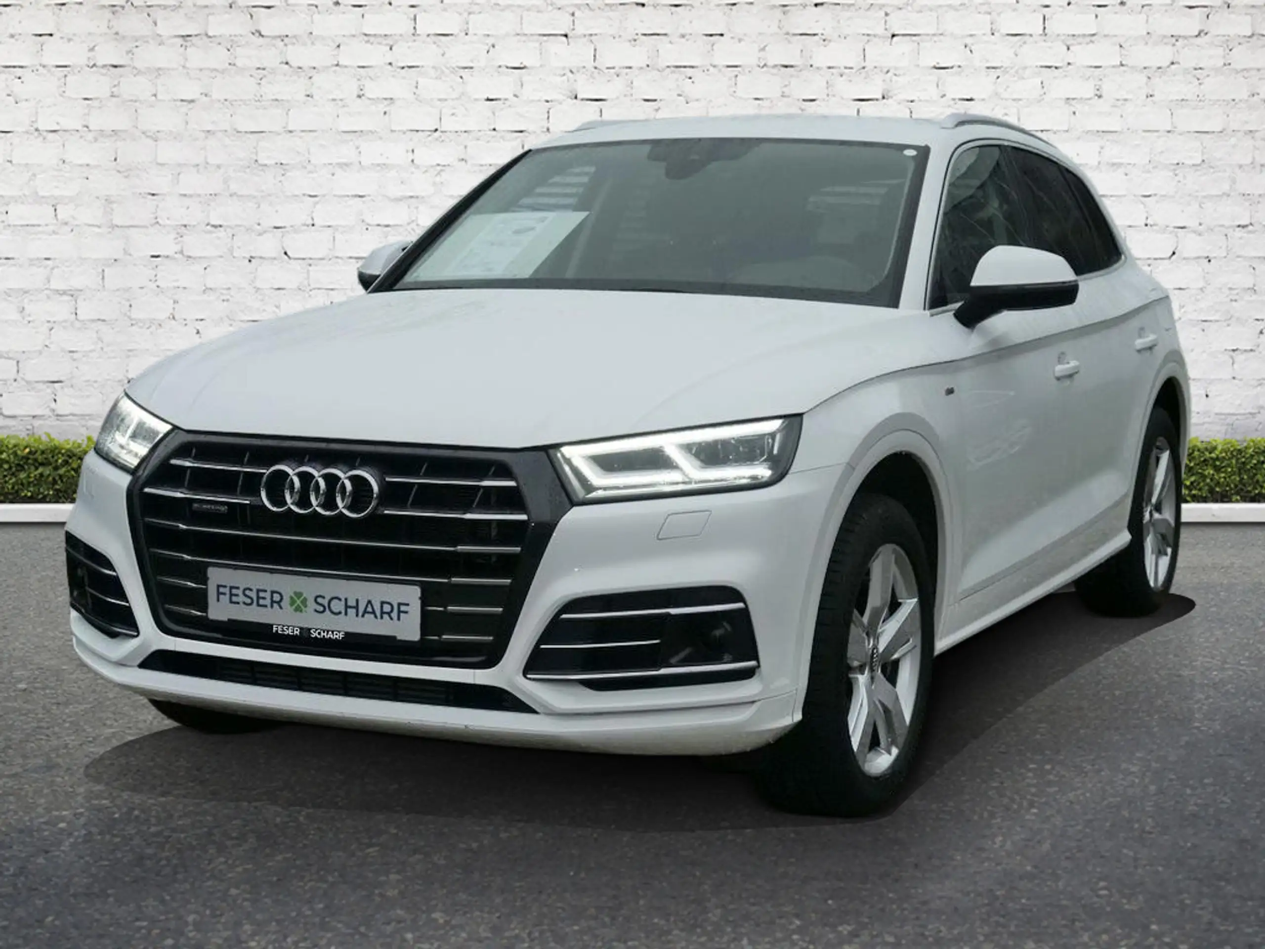 Audi - Q5