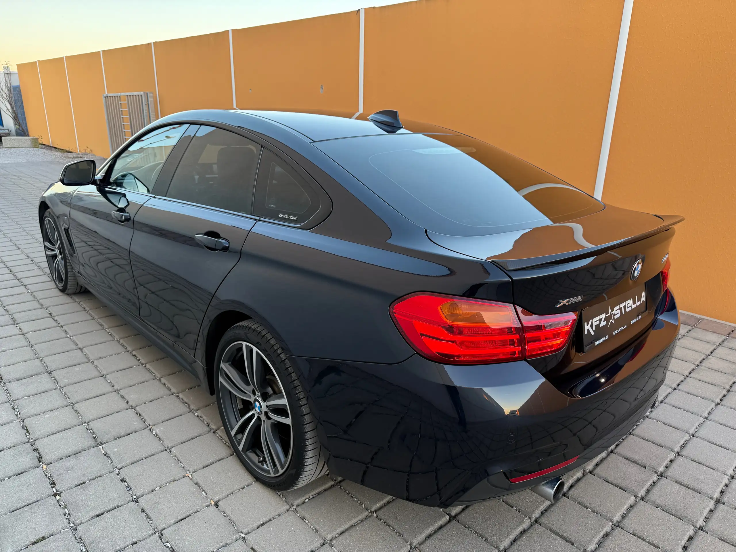 BMW - 440