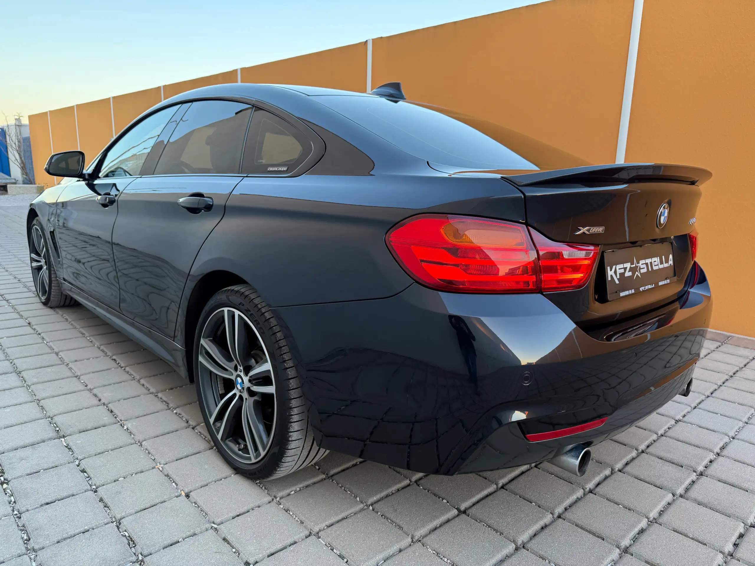 BMW - 440