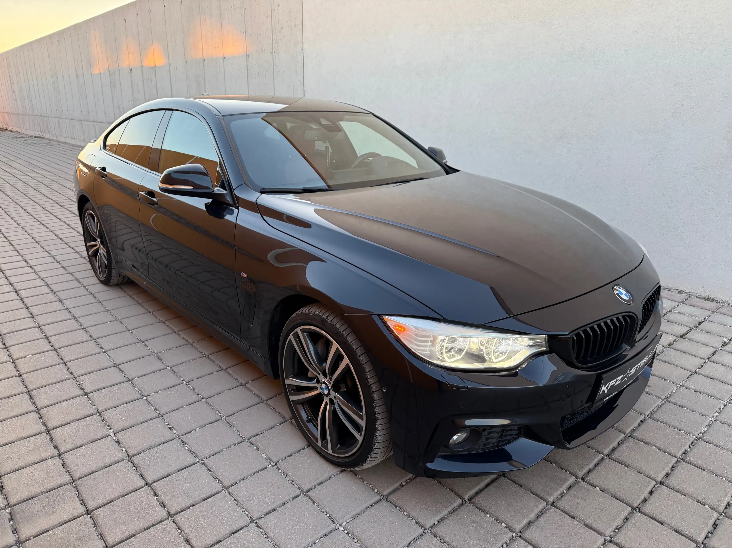 BMW - 440