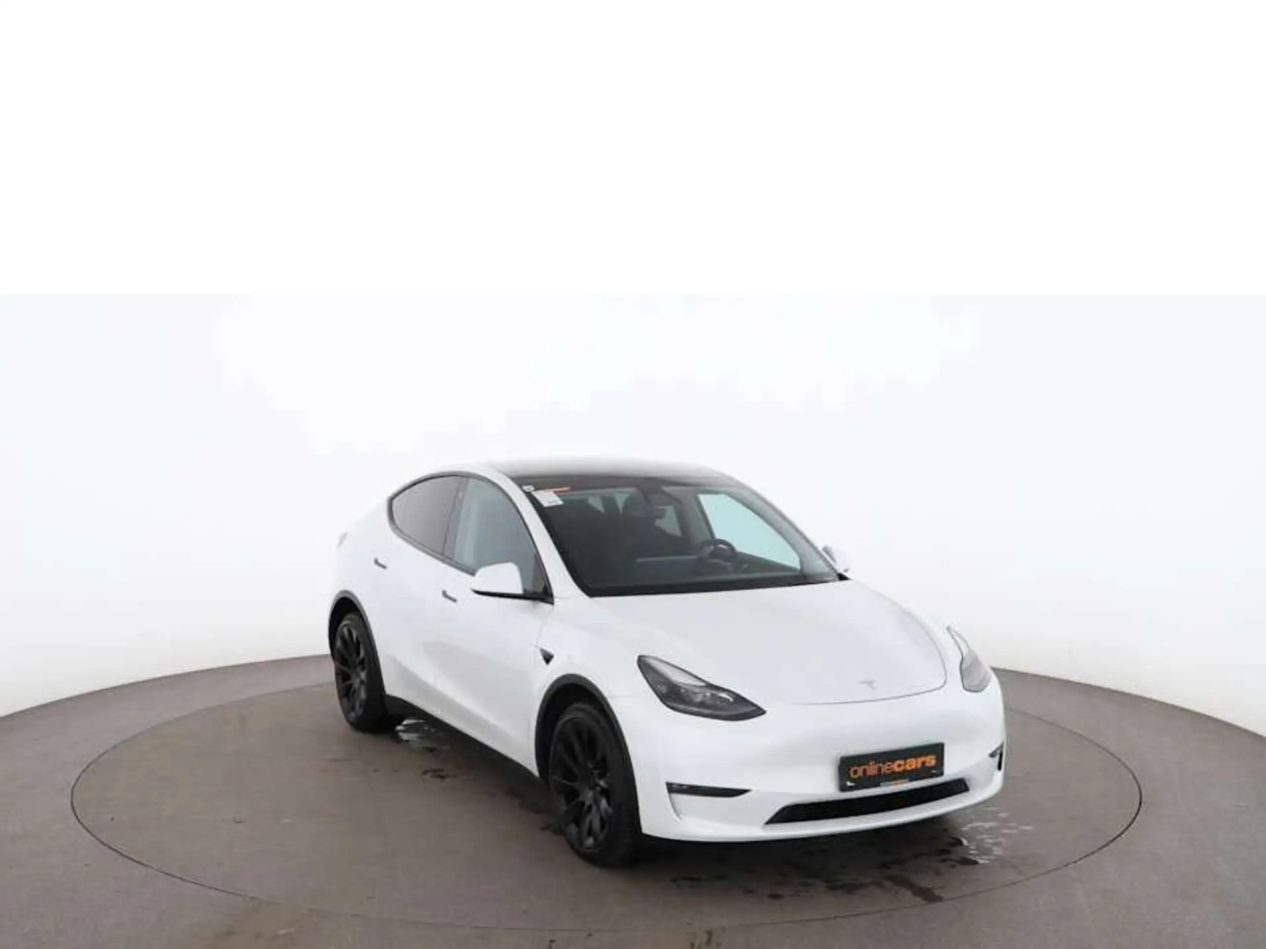 Tesla - Model Y