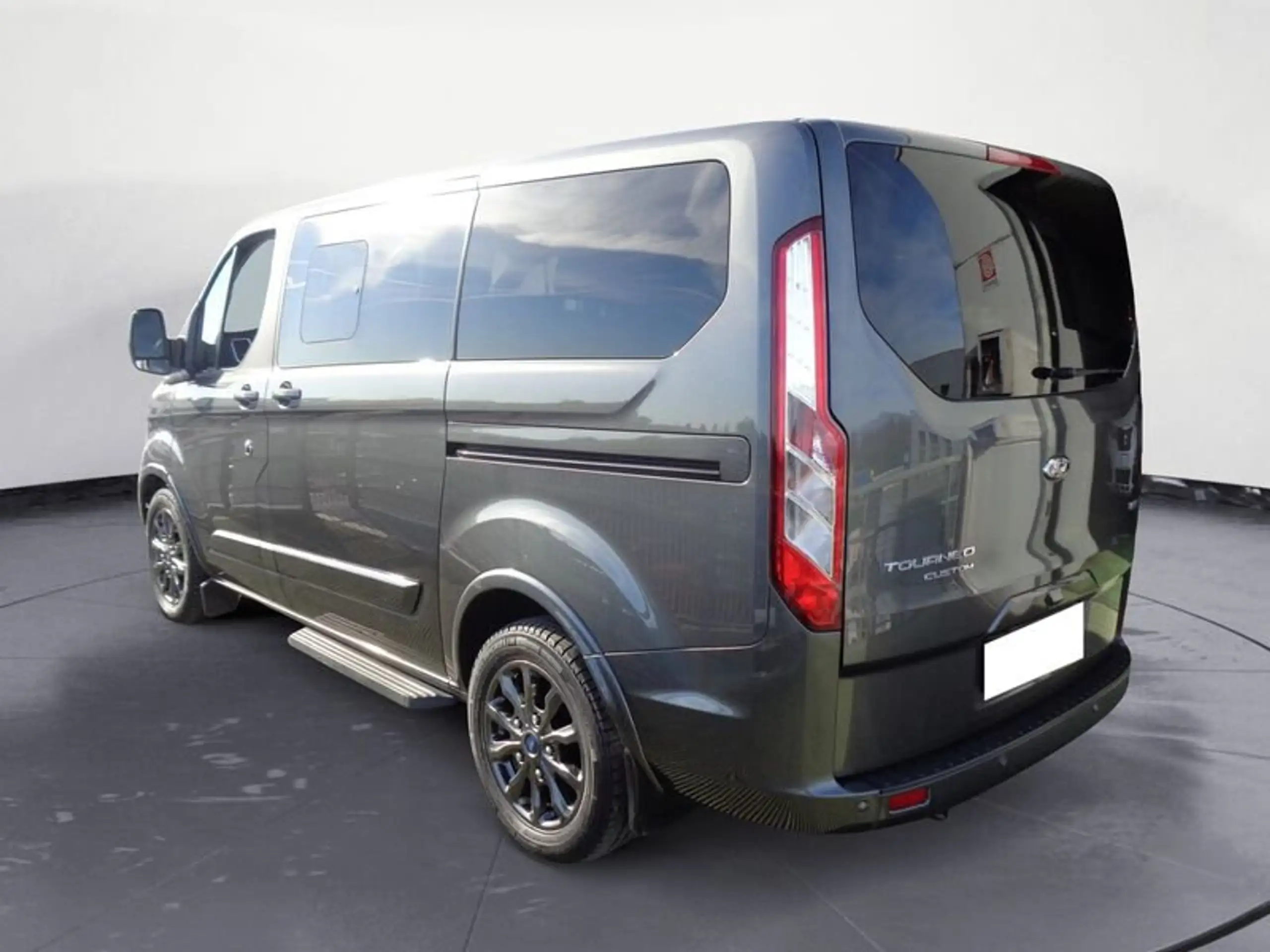 Ford - Tourneo Custom