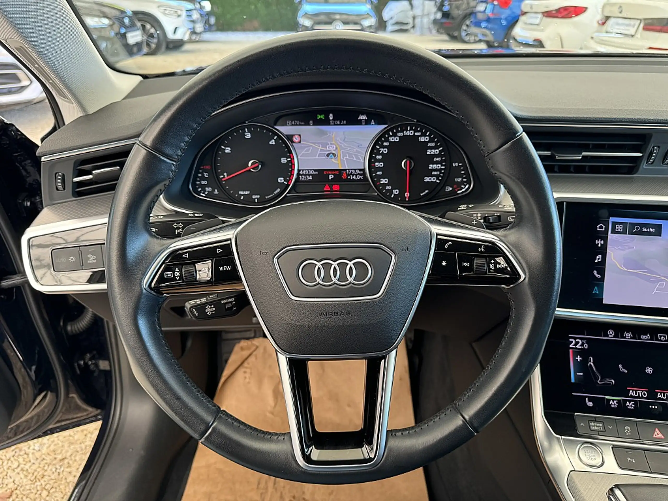 Audi - A6