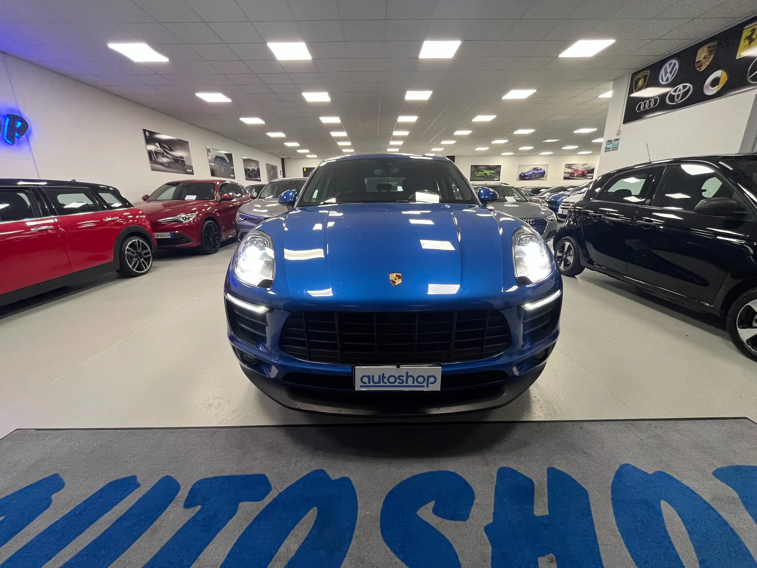 Porsche - Macan