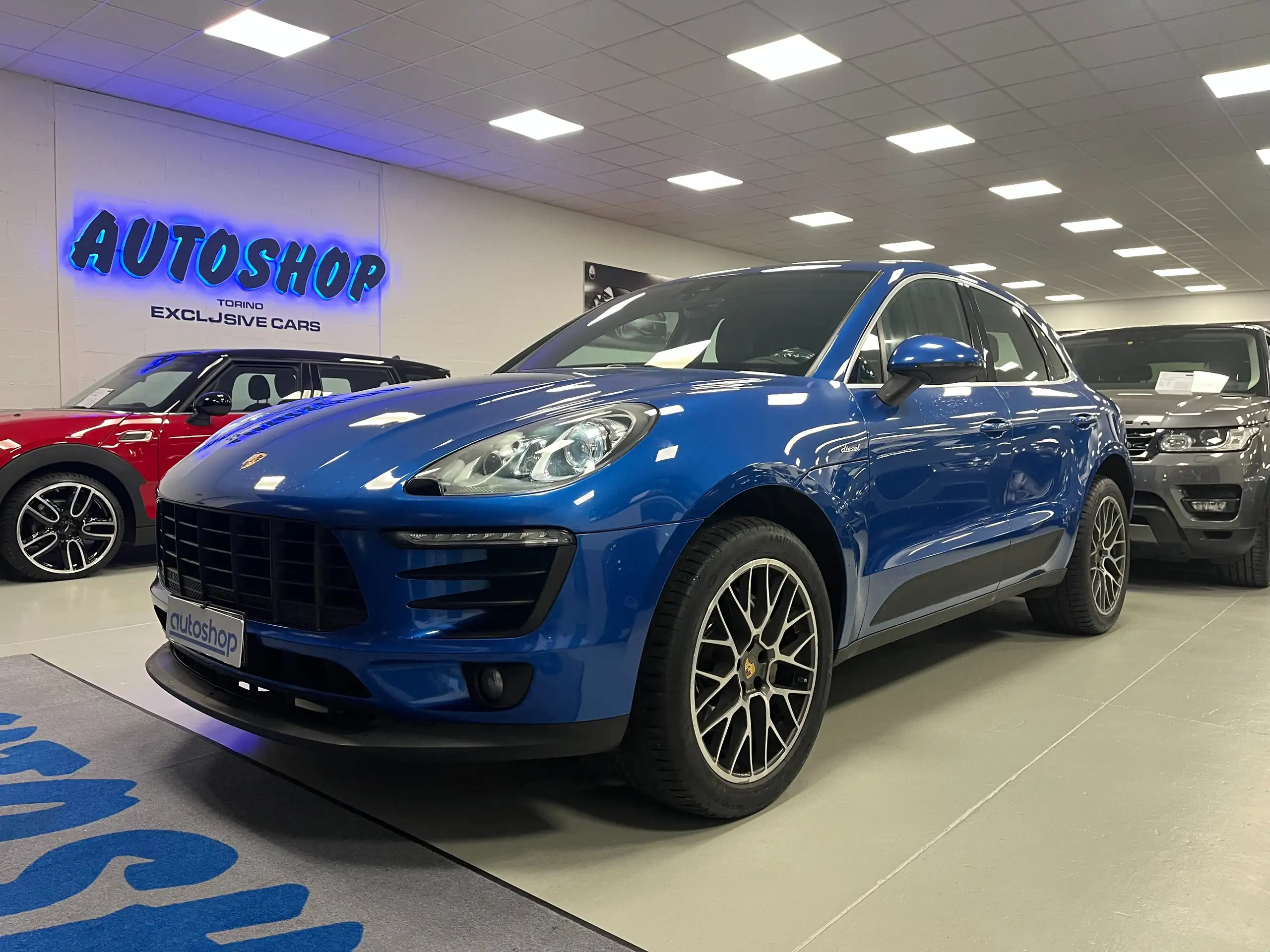 Porsche - Macan