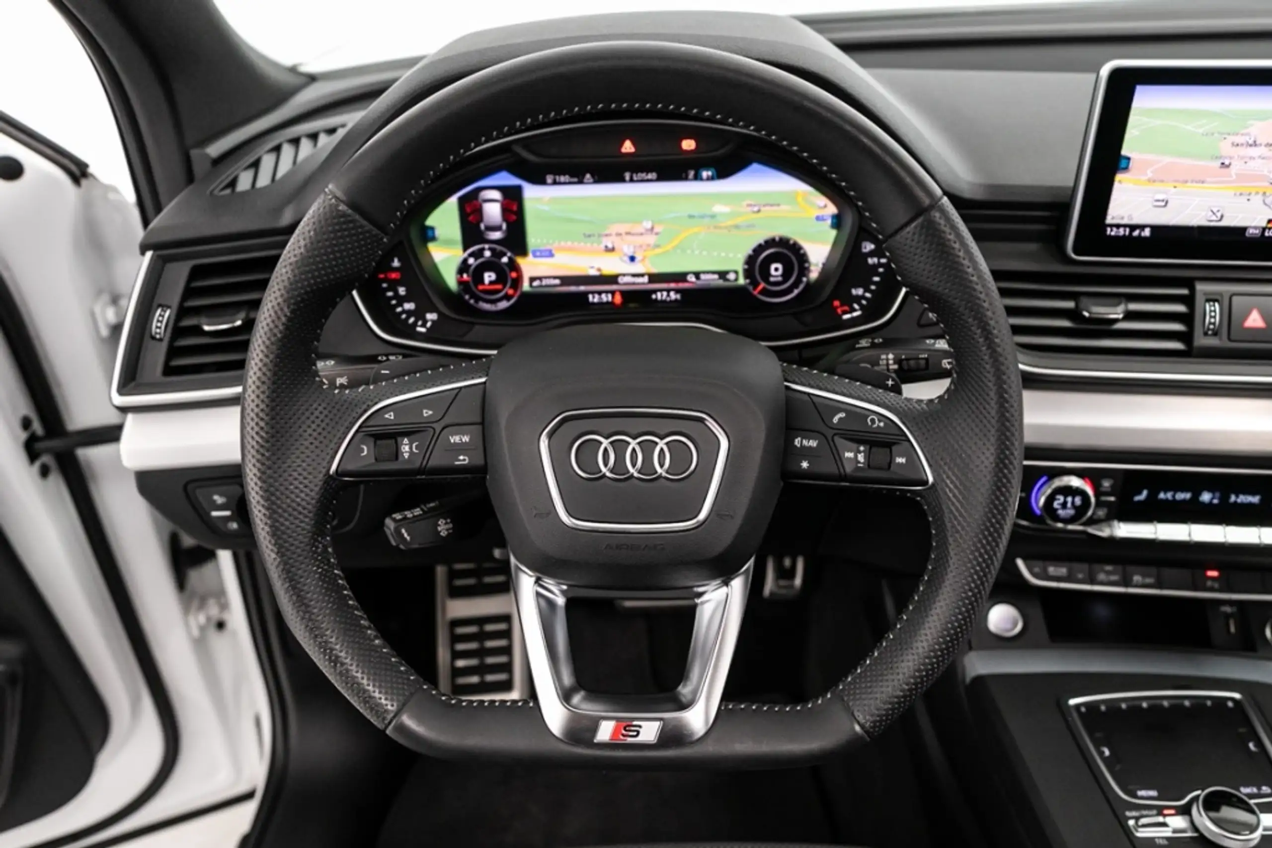 Audi - Q5