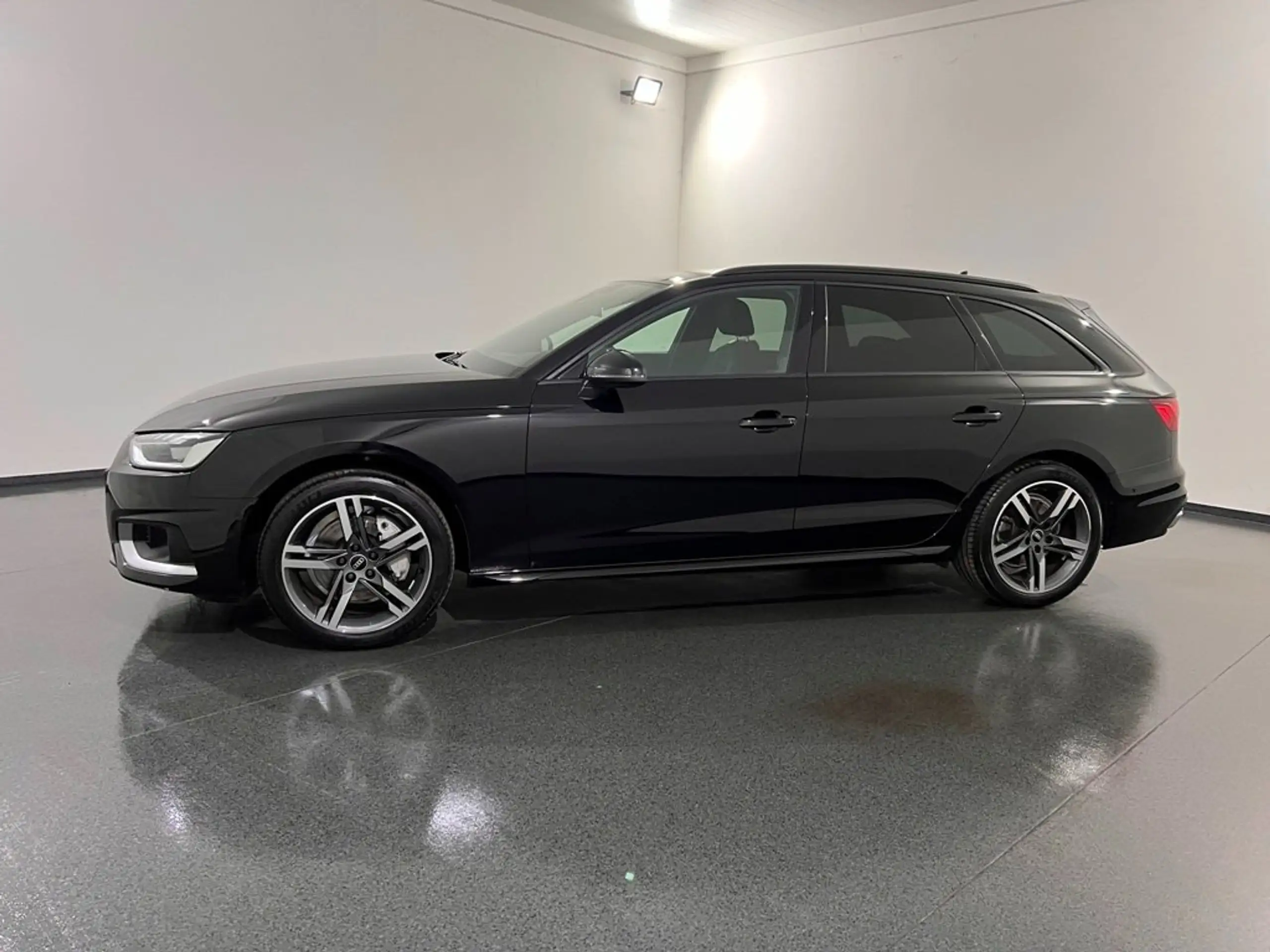 Audi - A4