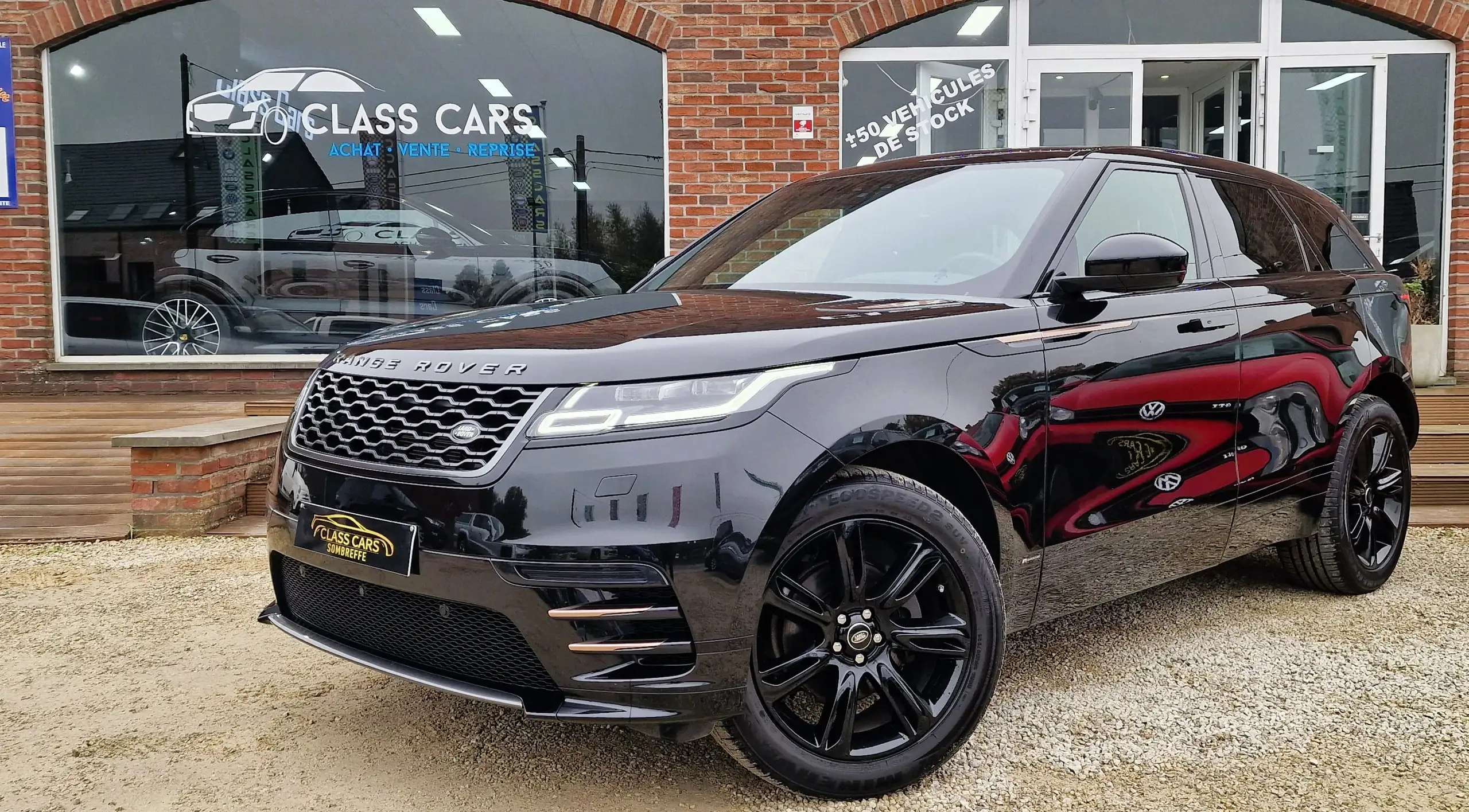 Land Rover - Range Rover Velar