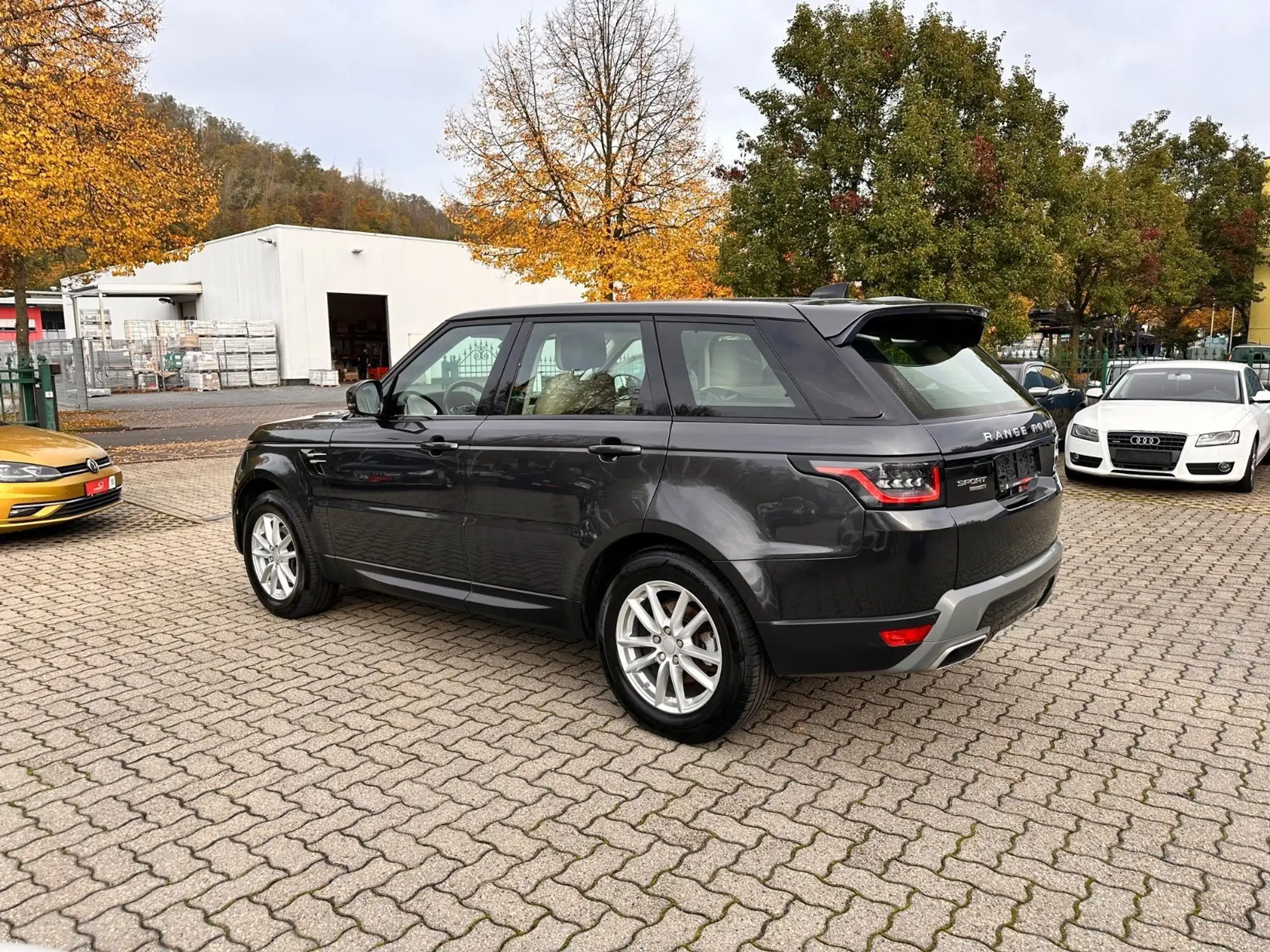 Land Rover - Range Rover Sport