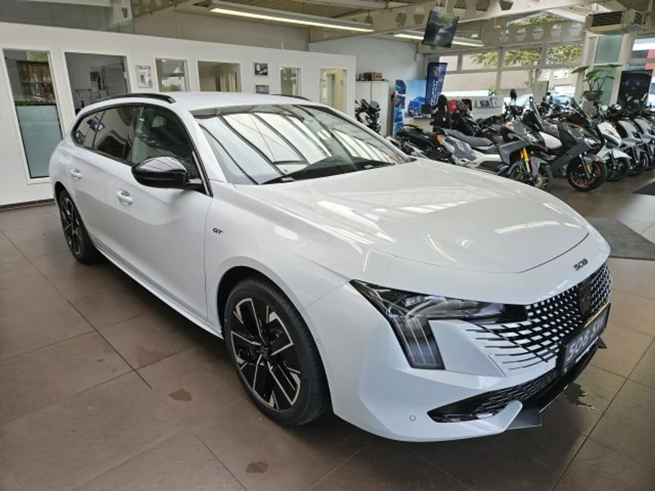 Peugeot - 508