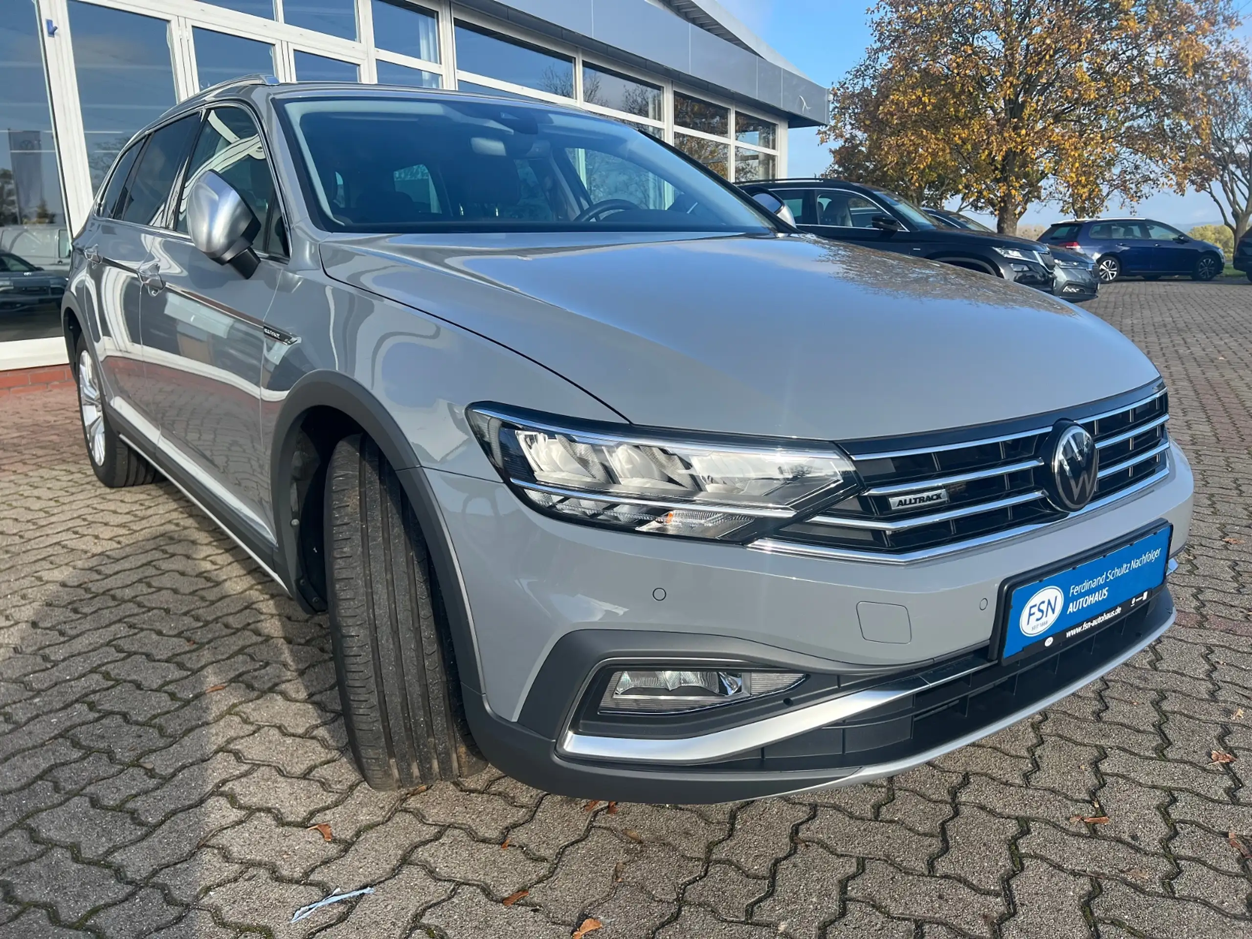 Volkswagen - Passat Variant