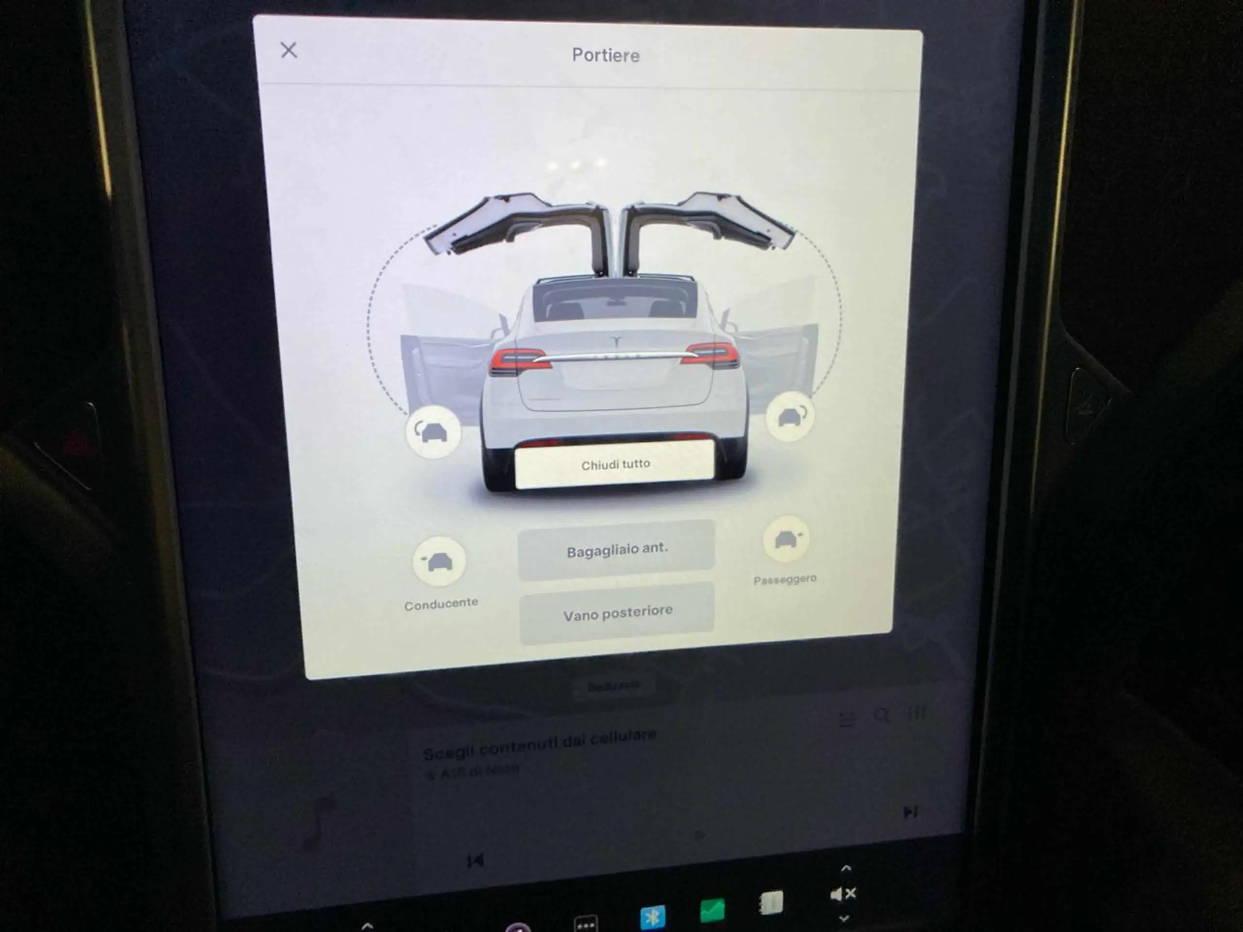 Tesla - Model X