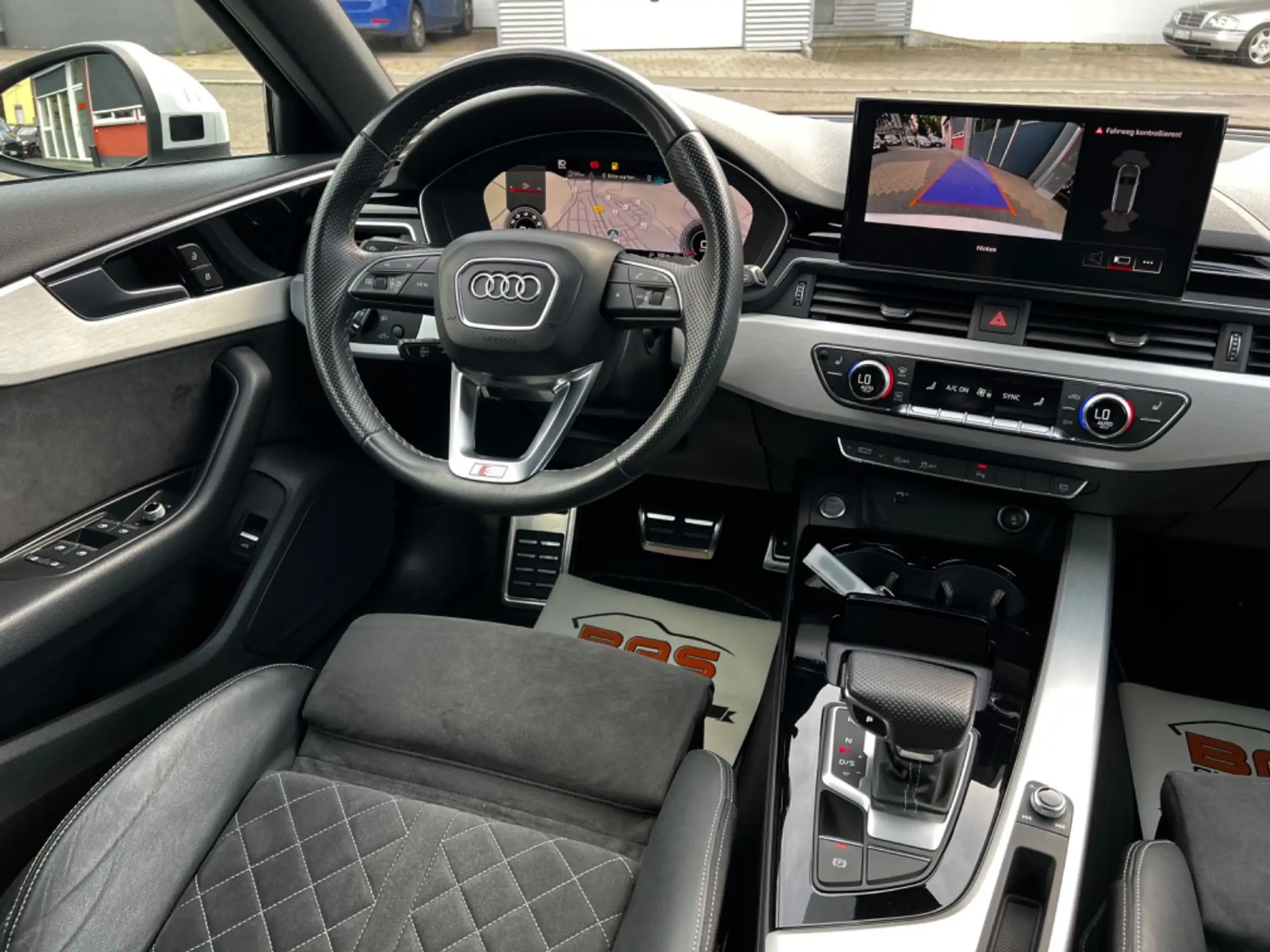 Audi - A4