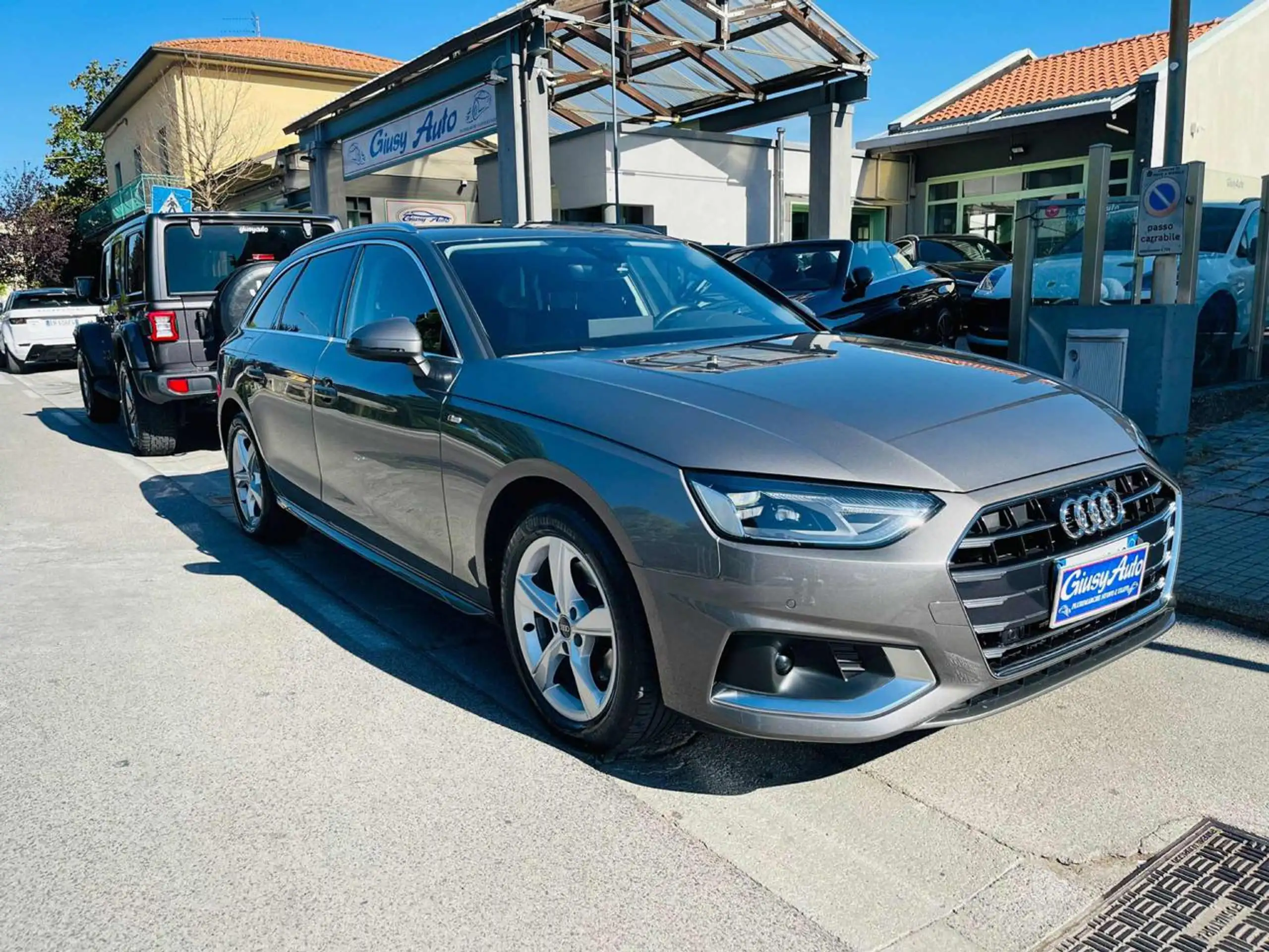 Audi - A4