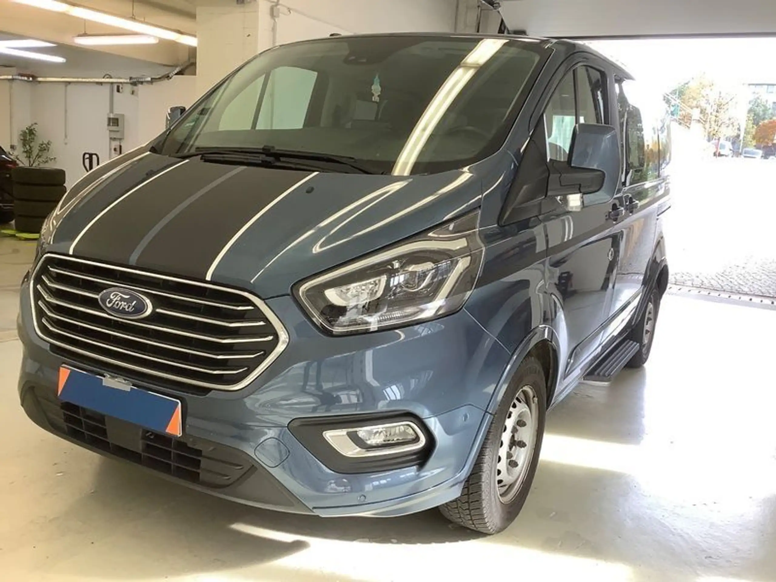 Ford - Tourneo Custom