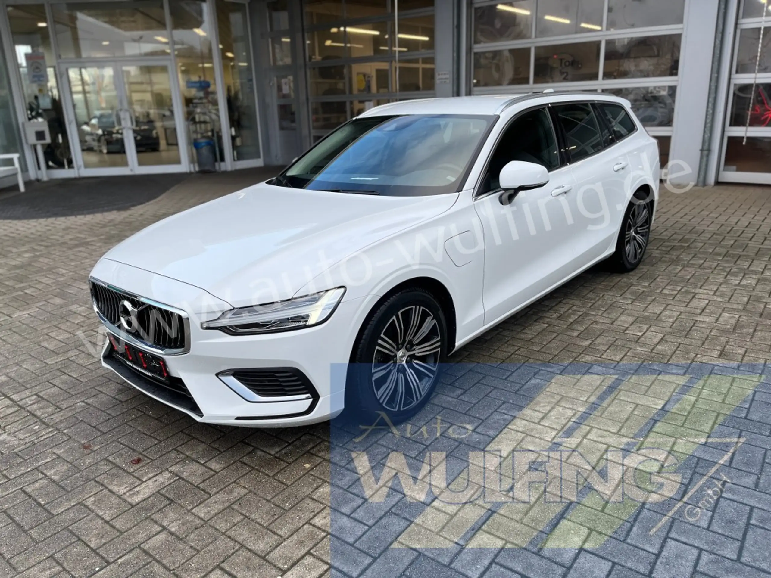 Volvo V60 2022